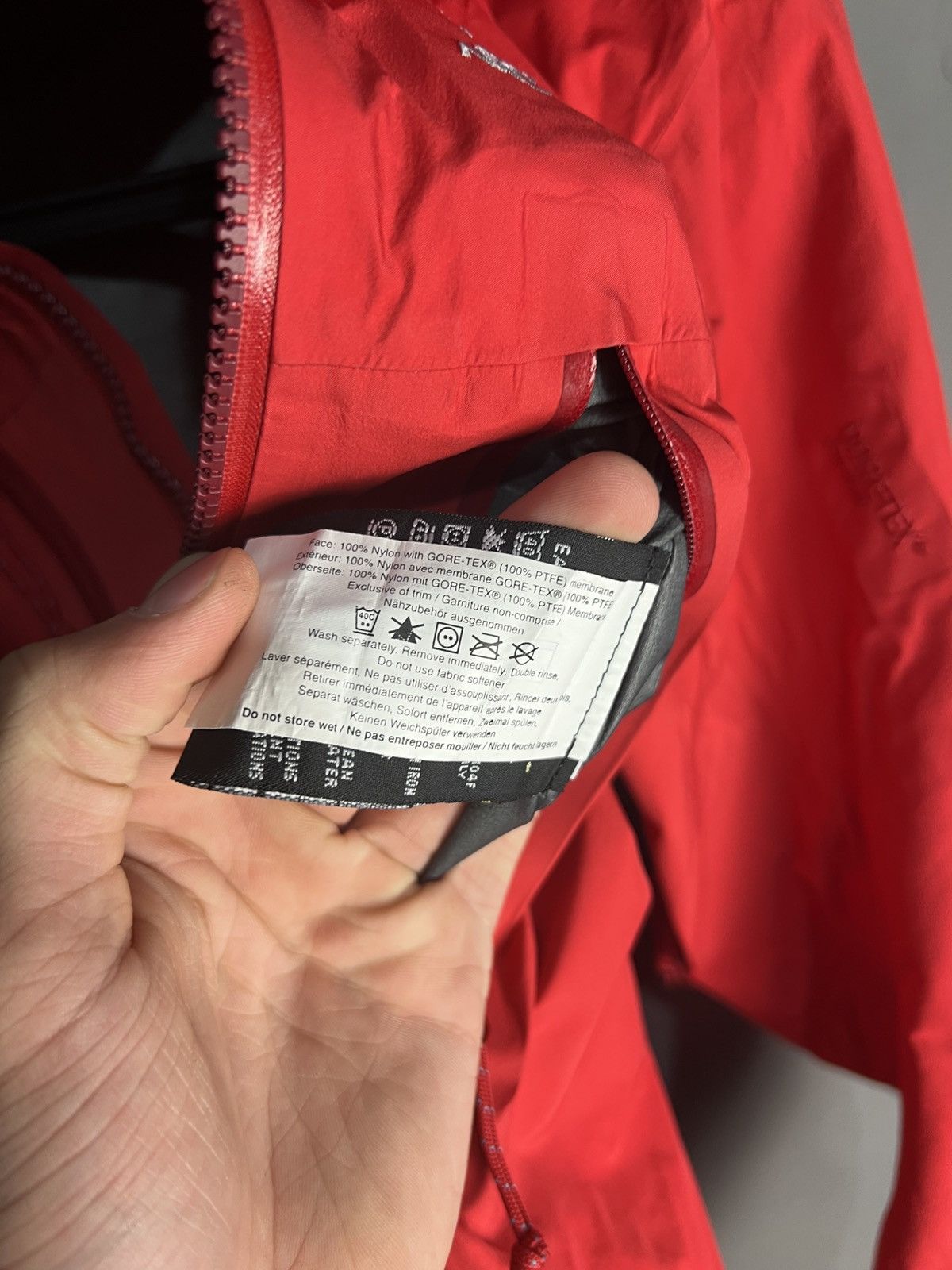 Arc'teryx Arcteryx Gore-Tex Jacket Womens Size S / US 4 / IT 40 - 6 Thumbnail