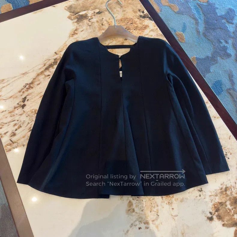 Hermes Hermes Long Sleeve Top Size XXS / US 00 / IT 34 - 1 Thumbnail