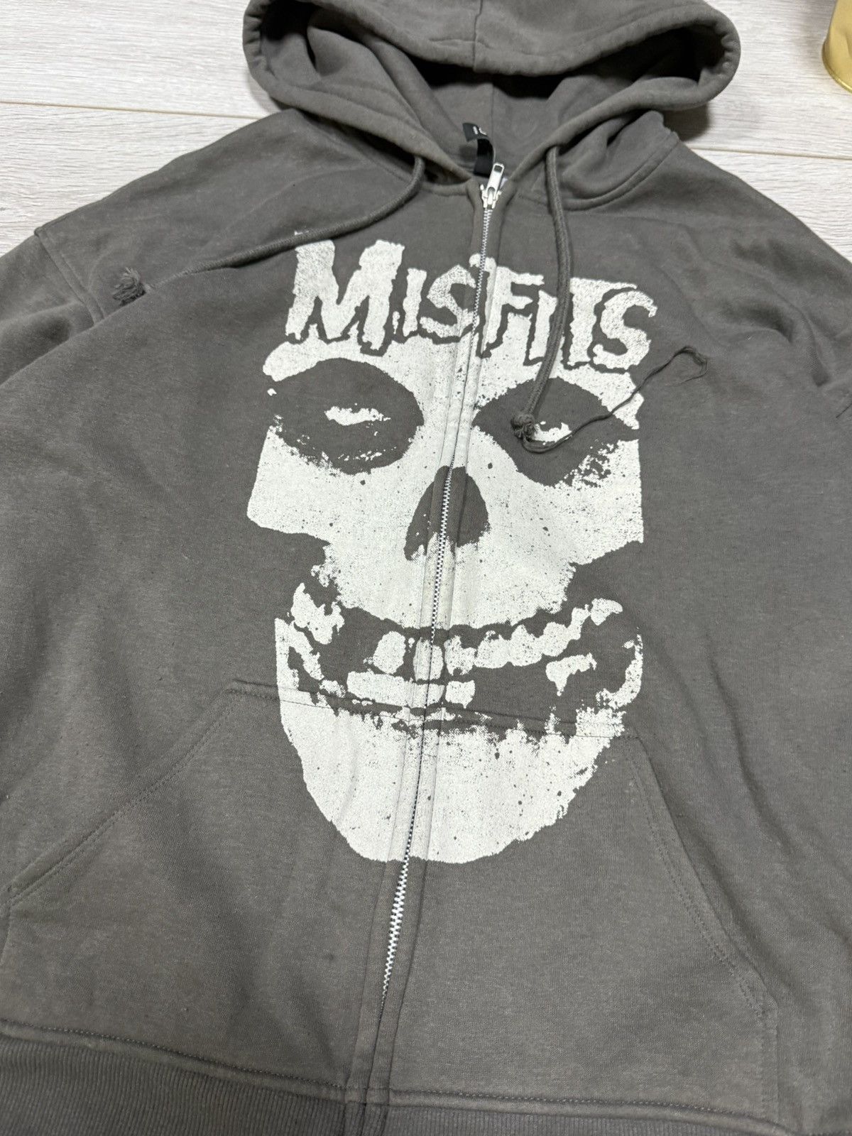 Band Tees Misfits hoodie skull big logo zip Size US M / EU 48-50 / 2 - 3 Thumbnail