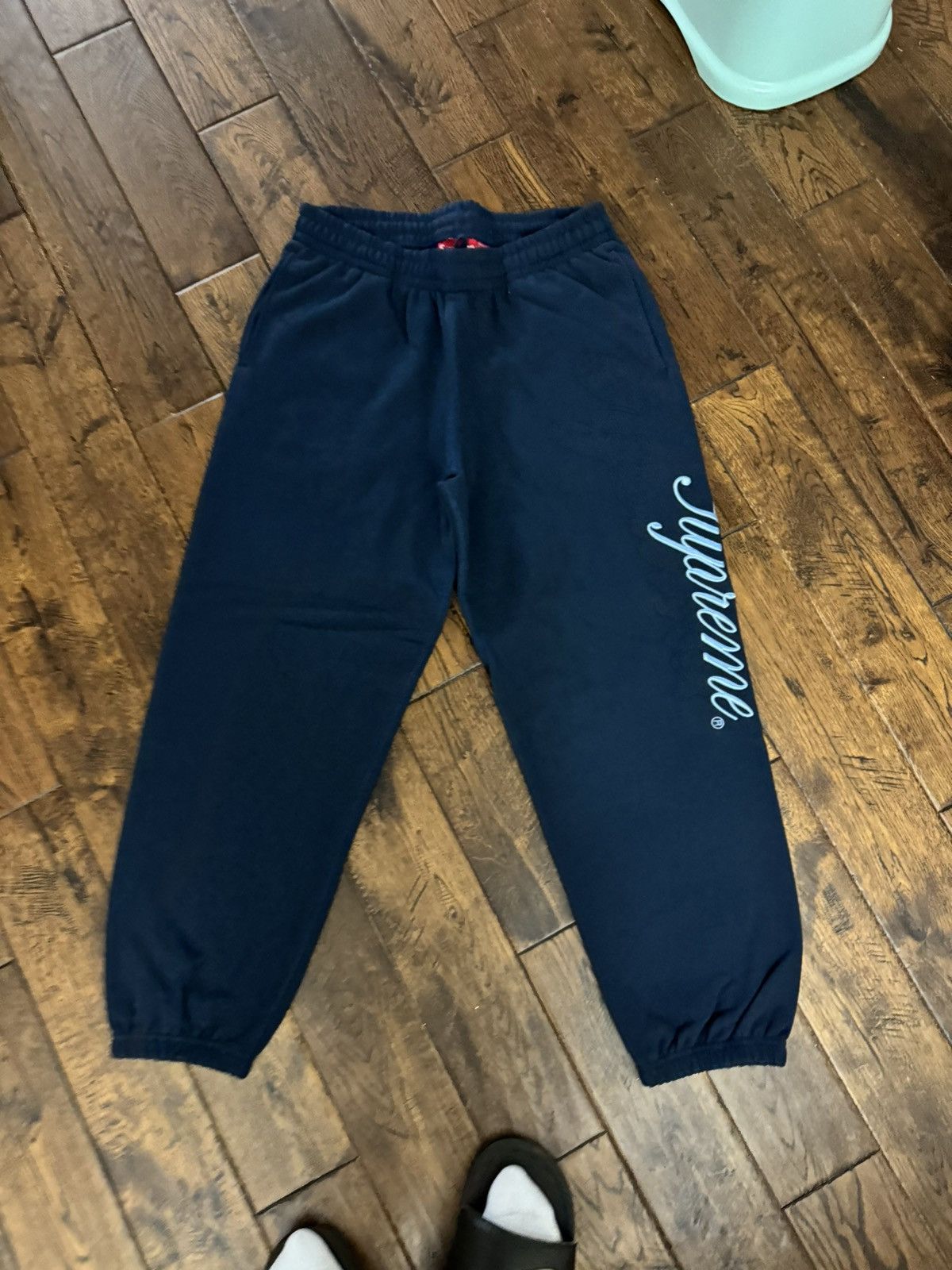 SUPREME シュプリーム 23AW Raised Script Sweatpant レイズド