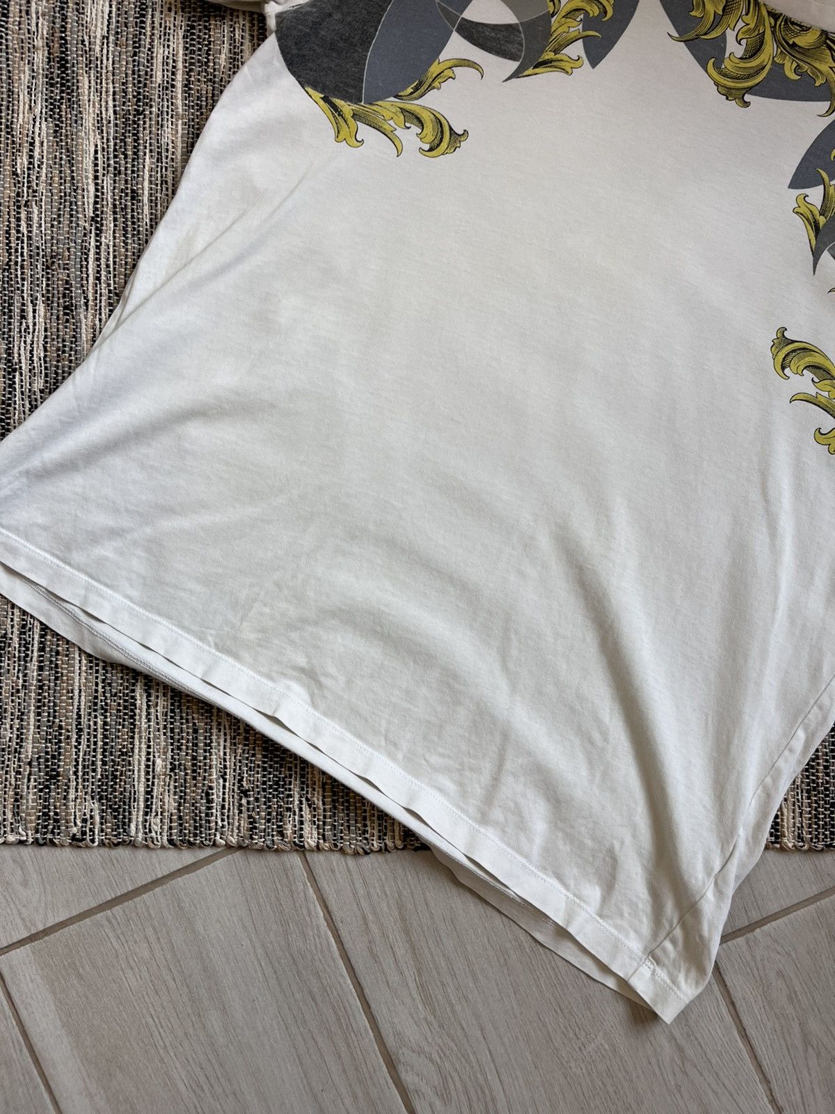 Versace Versace Collection T-shirt White Abstraction Neck Baroque Size US L / EU 52-54 / 3 - 5 Thumbnail