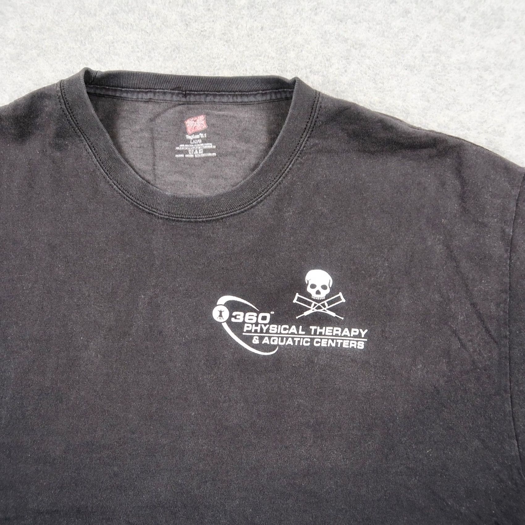 Hanes VTG Black L T-Shirt Graphic Medical Skull Crutches Mens Size US L / EU 52-54 / 3 - 3 Thumbnail