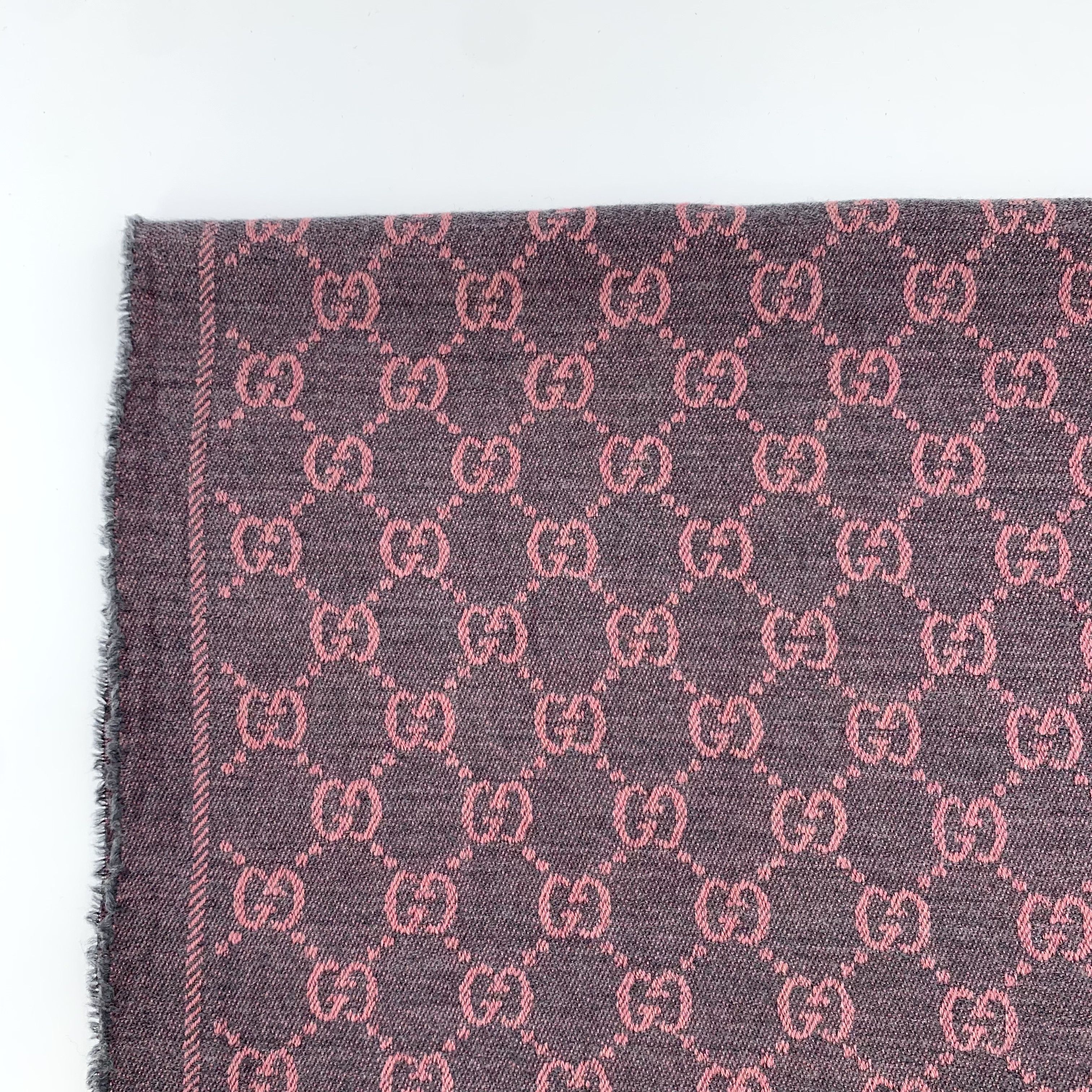Gucci Gucci Monogram Wool Scarf (48 × 180 cm) Size ONE SIZE - 3 Thumbnail