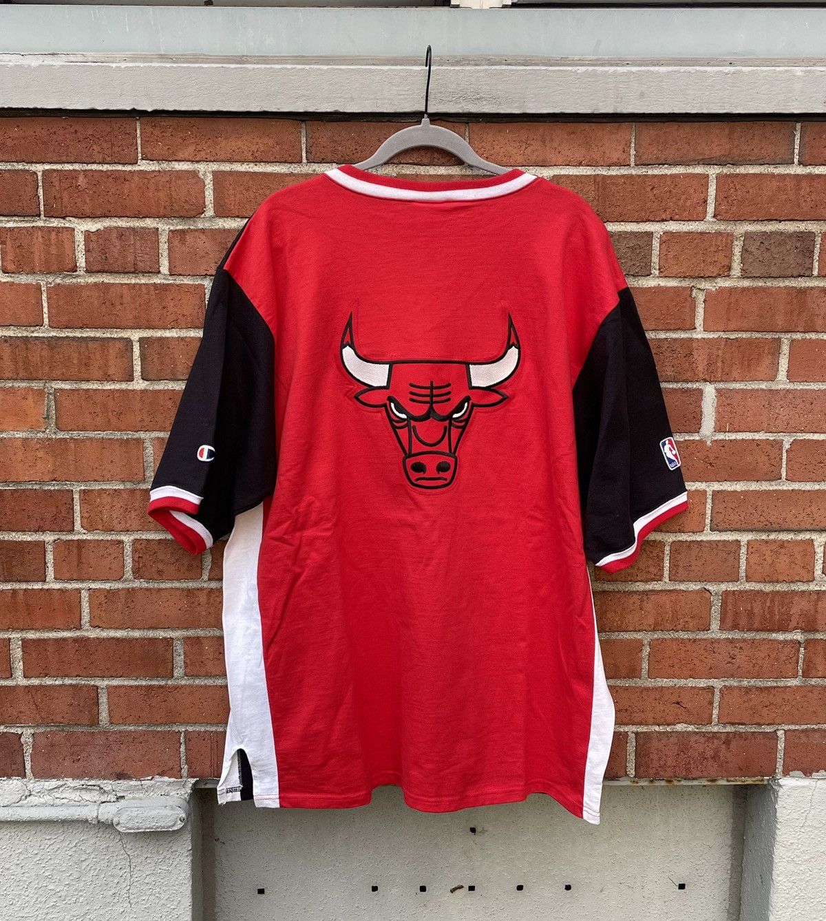 Champion Champion Chicago Bulls Shooting Jersey Vintage NBA 1995-96 Size US XL / EU 56 / 4 - 1 Thumbnail