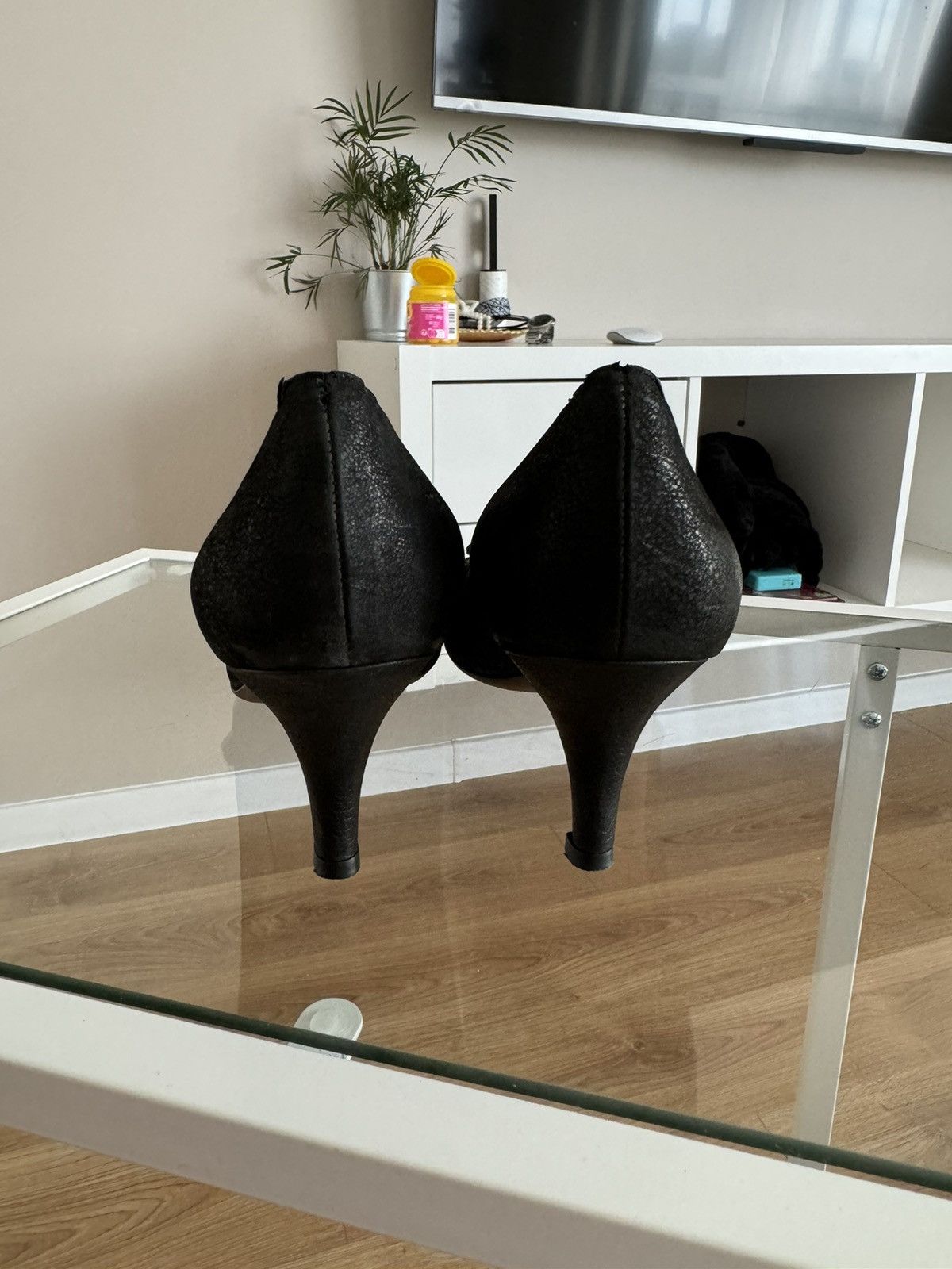 Prada Prada heels shoes black with flowers Italy vintage rare Size US 7.5 / IT 37.5 - 5 Thumbnail