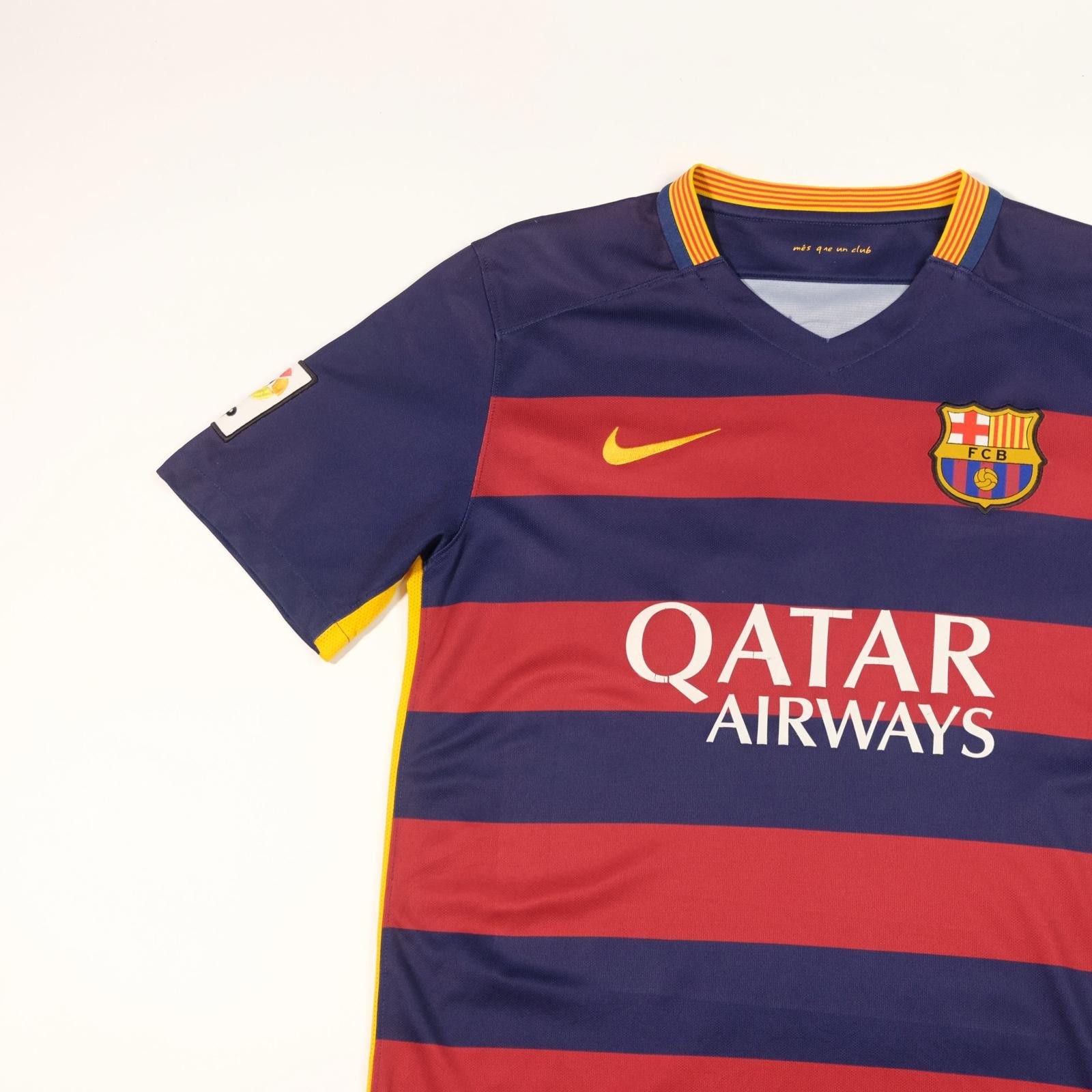 Nike 2015/16 Barcelona Home Shirt Messi Nike (S/M) Size US S / EU 44-46 / 1 - 3 Thumbnail