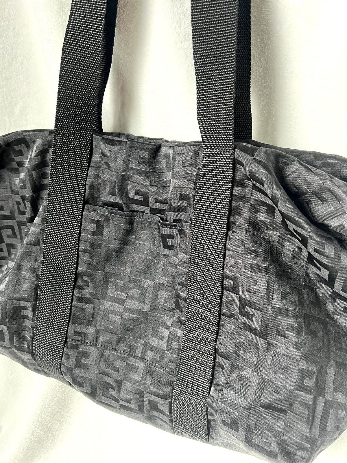 Givenchy Givenchy Monogram Nylon Tote Bag Size ONE SIZE - 2 Thumbnail