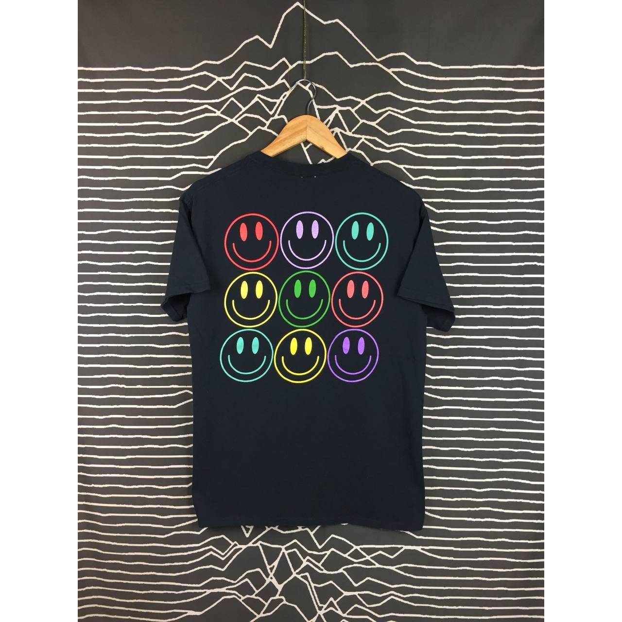 Vintage Vtg Altar'd State Smiley T-Shirt Smile More Worry Less Tee Size US S / EU 44-46 / 1 - 2 Thumbnail