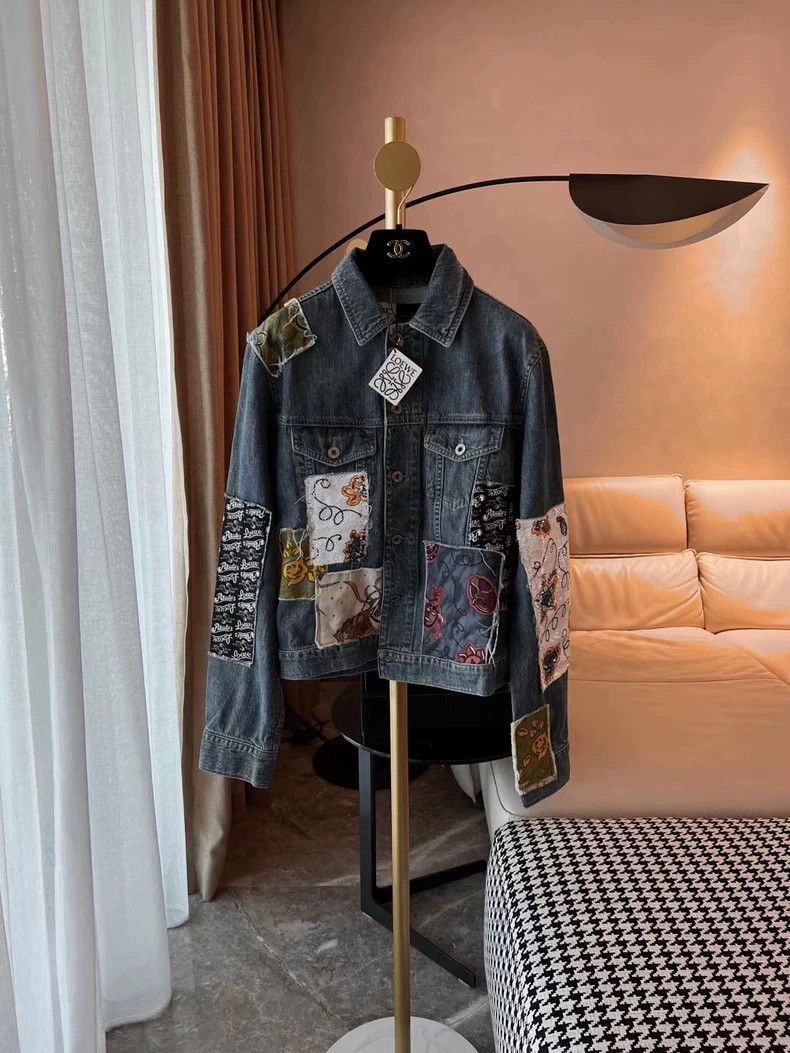 Loewe LOEWE Bright patch doodle painted denim jacket Size M / US 6-8 / IT 42-44 - 1 Thumbnail