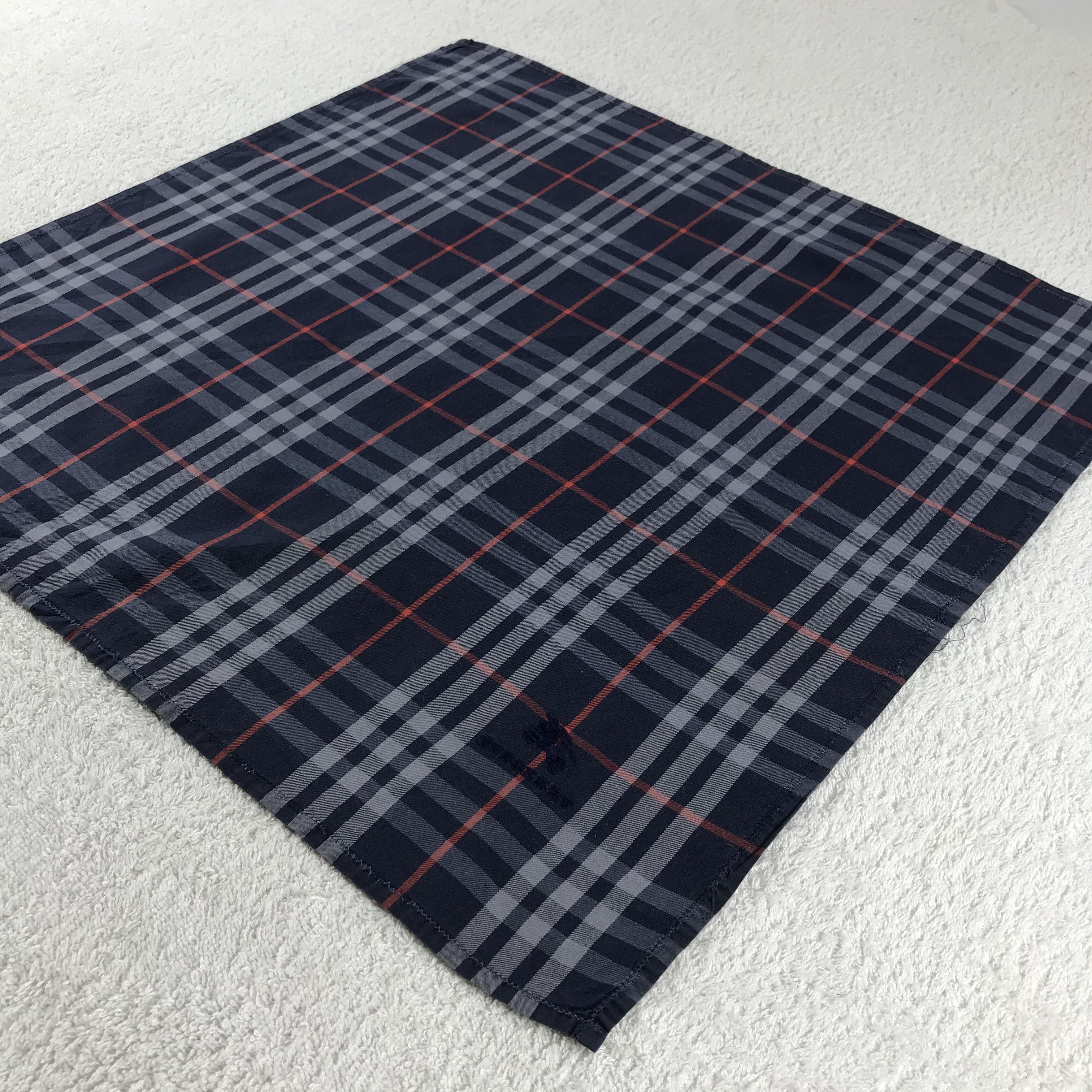 Burberry × Vintage Burberry Bandana / Handkerchief / Neckerchief - S154 Size ONE SIZE - 2 Thumbnail