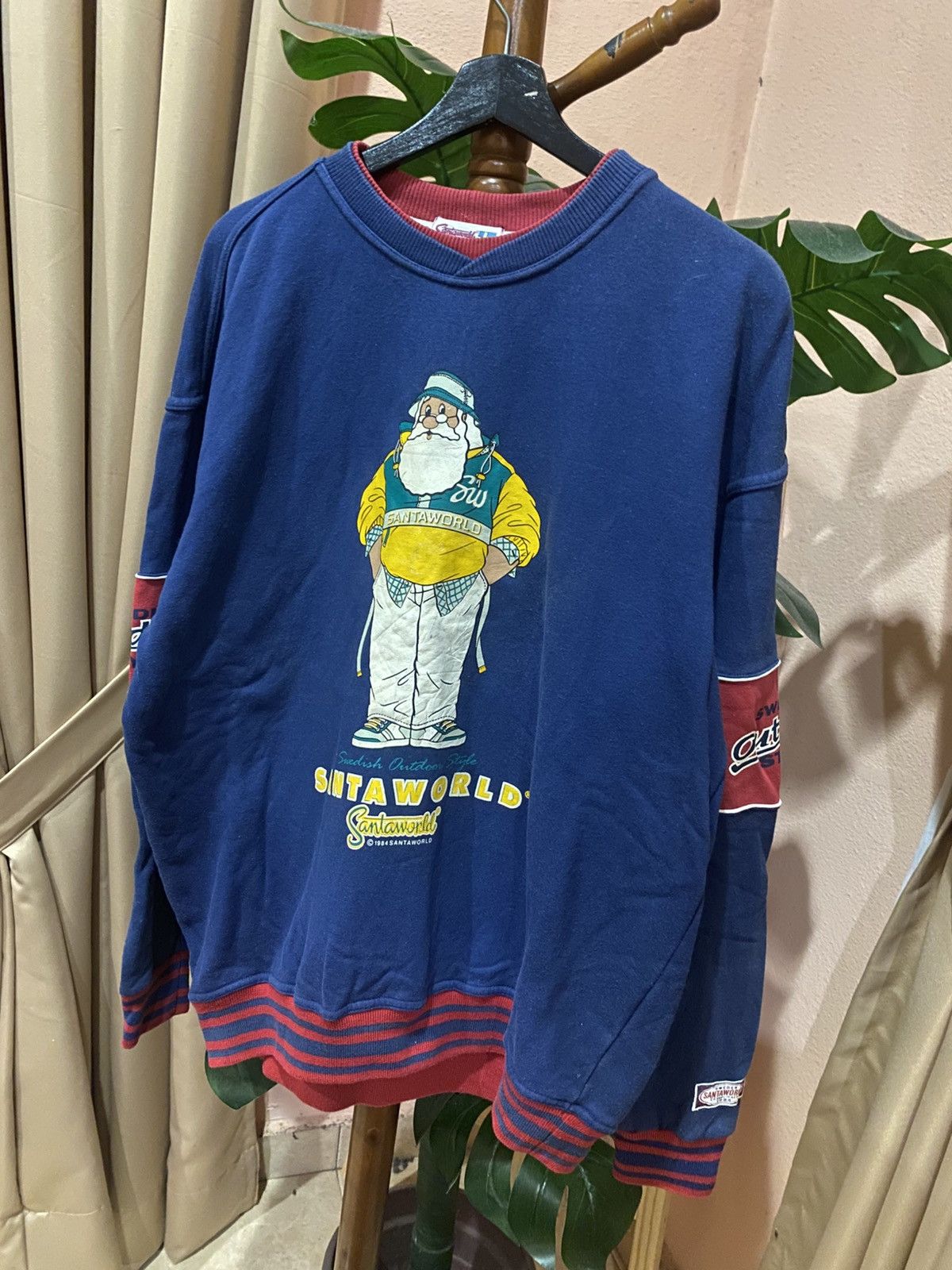 Vintage Vintage 1994 Santaworld Sweatshirt – Rare Swedish Design Size US XXL / EU 58 / 5 - 2 Thumbnail