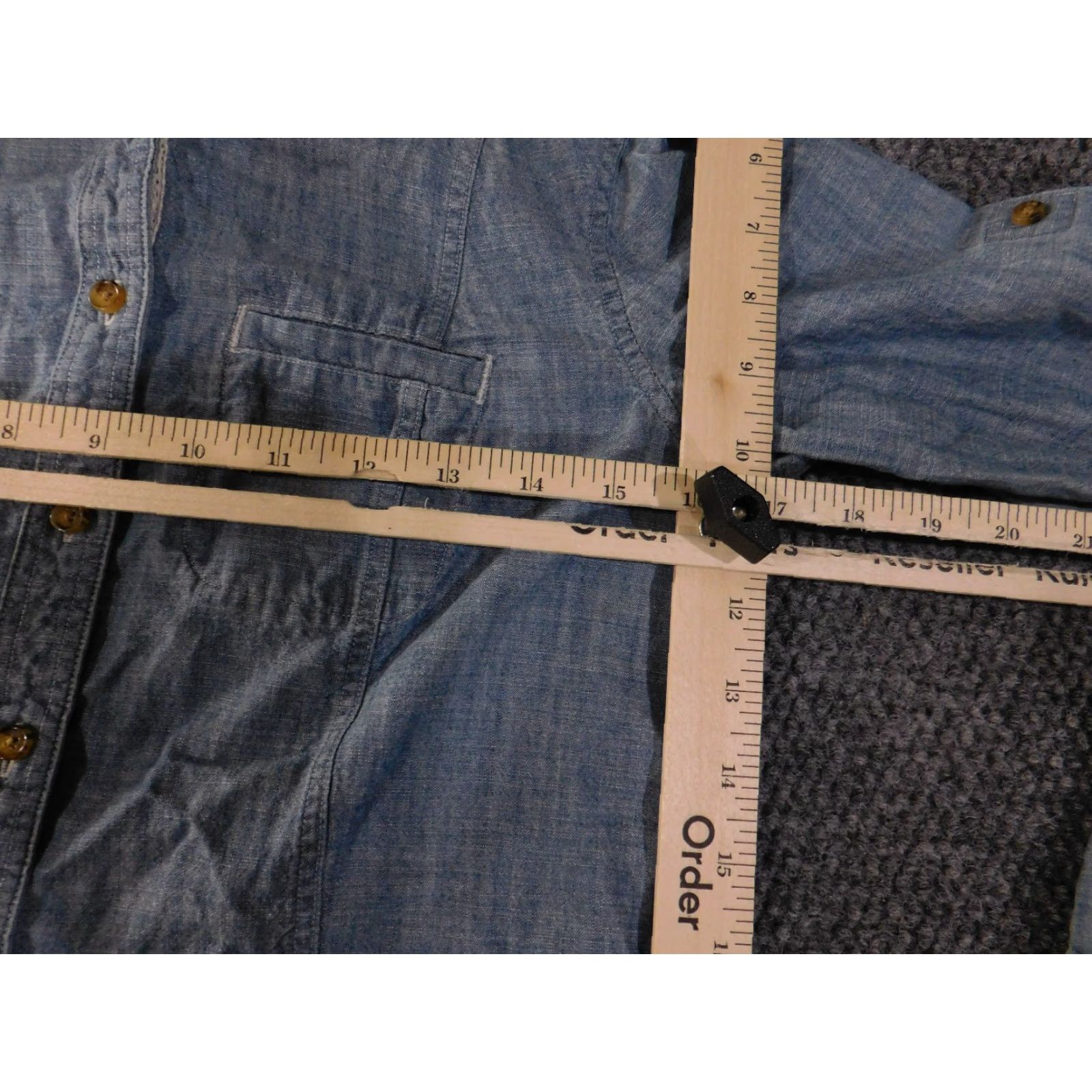 Brooks Brothers Brooks Brothers Button-Up Shirt Womens 4 Blue Chambray Casual Denim Size S / US 4 / IT 40 - 5 Thumbnail