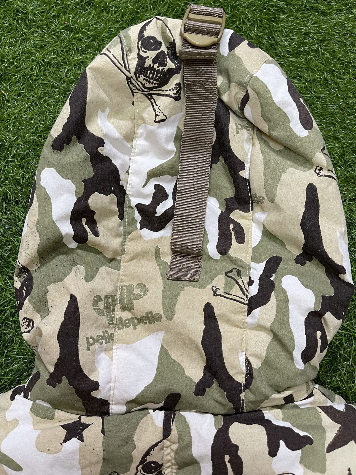 Japanese Brand × Pelle Pelle PELLE PELLE LIMITED EDITION CAMOUFLAGE PUFFER JACKET Size US L / EU 52-54 / 3 - 11 Thumbnail