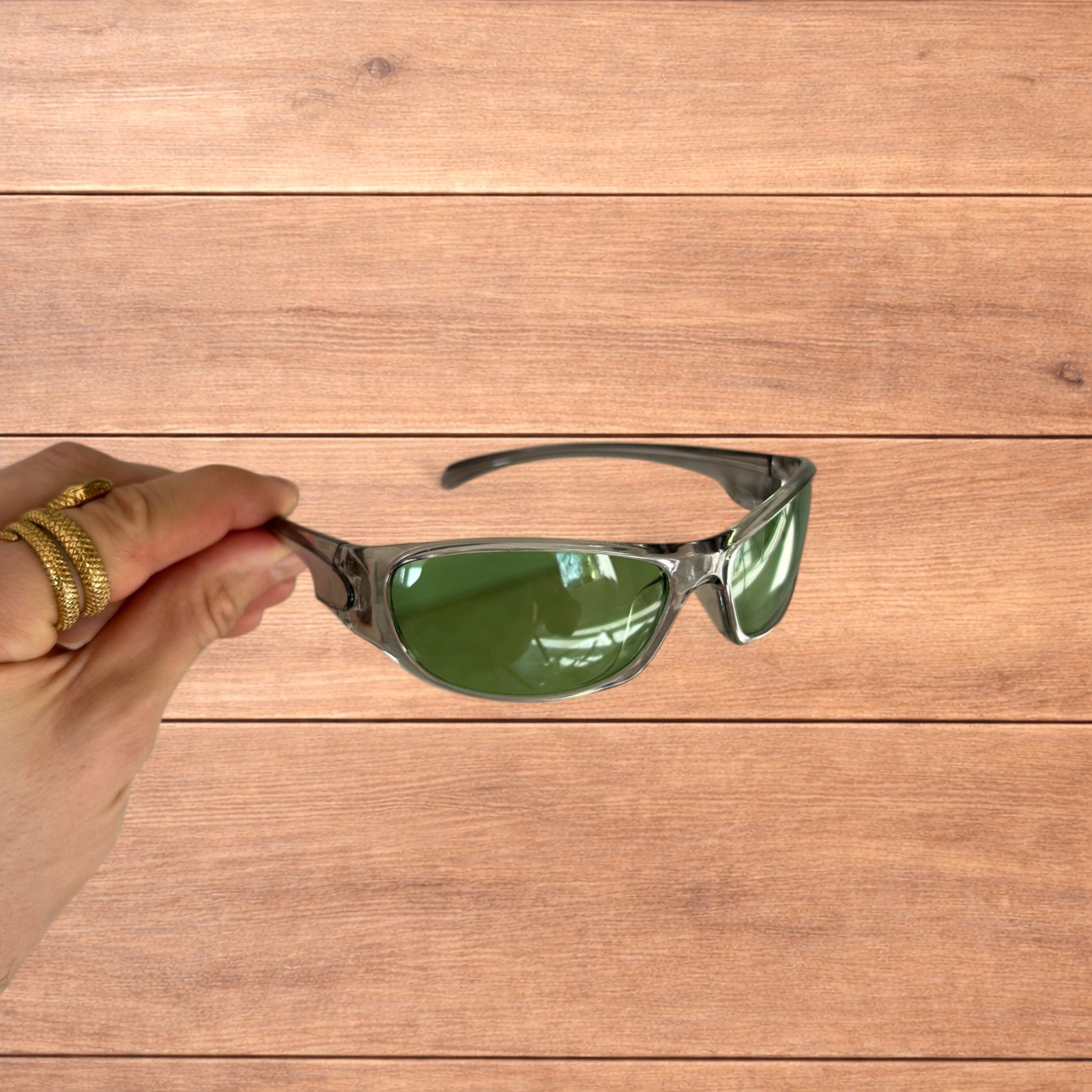 Japanese Brand Cool reflective wrap sunglasses in silver with green lens. Size ONE SIZE - 6 Thumbnail