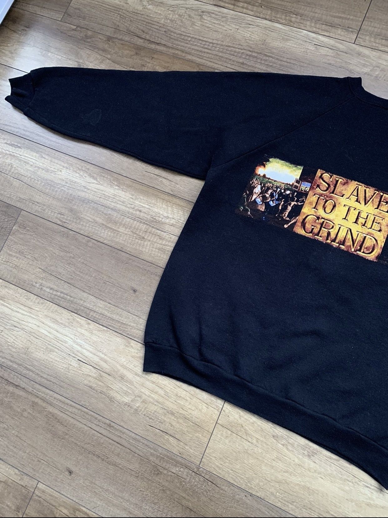 Band Tees 1991 Skid Row Slave To The Grind Jesus Vintage Sweatshirt Size US XL / EU 56 / 4 - 11 Thumbnail