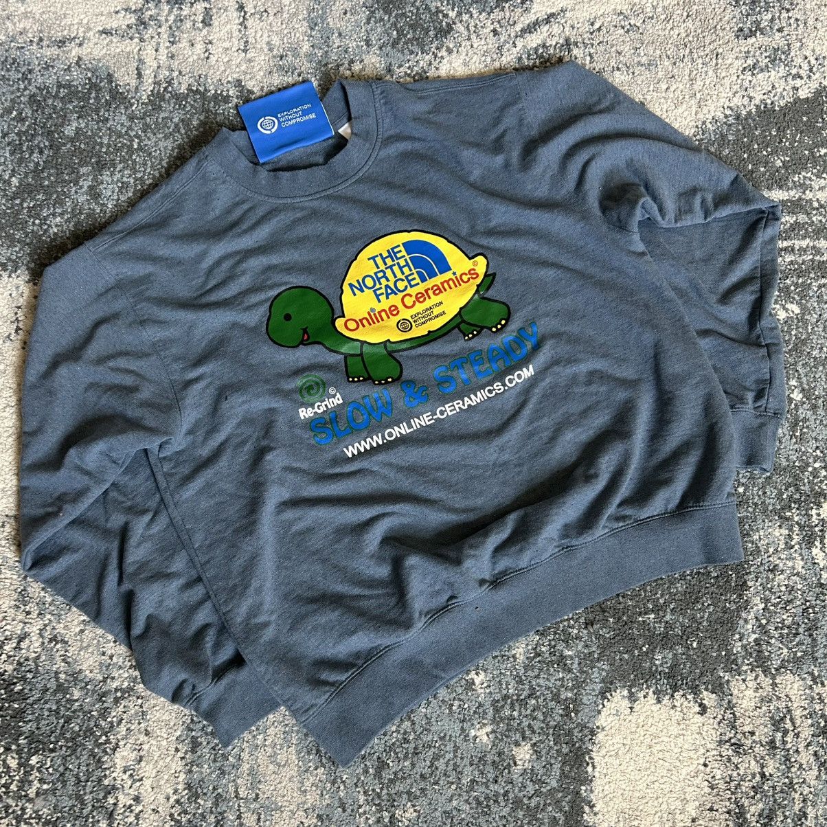 Online Ceramics × The North Face SLOW & STEADY TURTLE RE-GRiND RECYCLED COTTON BLEND CREWNECK Size US L / EU 52-54 / 3 - 17 Thumbnail