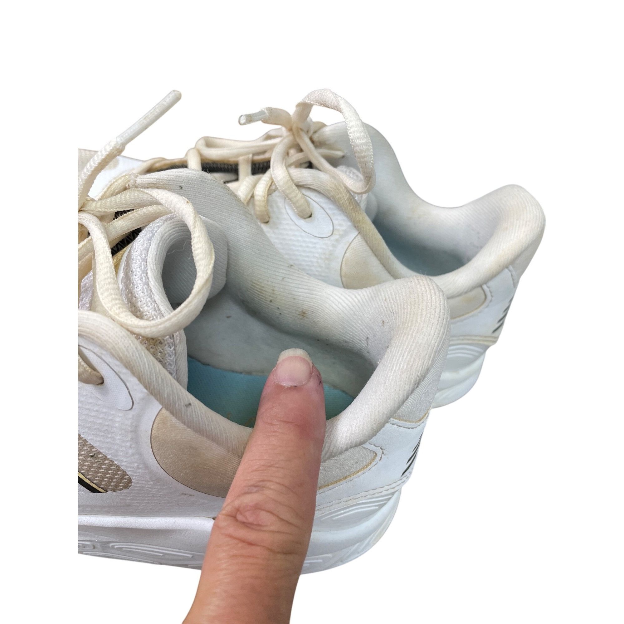 New Balance New Balance Fresh foam 3000V7 mens running sneakers size 8.5 Size US 8.5 / EU 41-42 - 14 Thumbnail