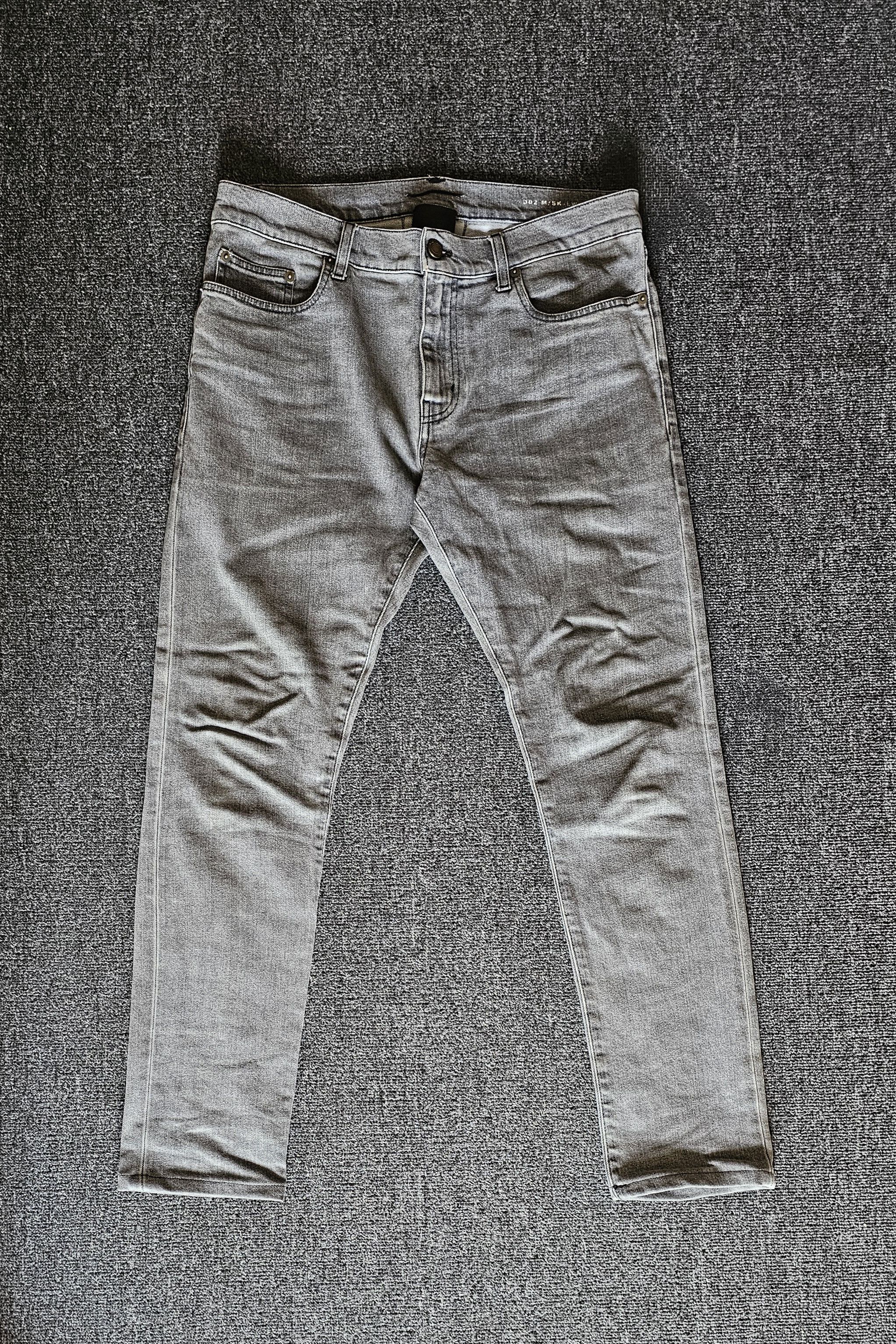 Saint Laurent Paris men's D02 jeans size 30