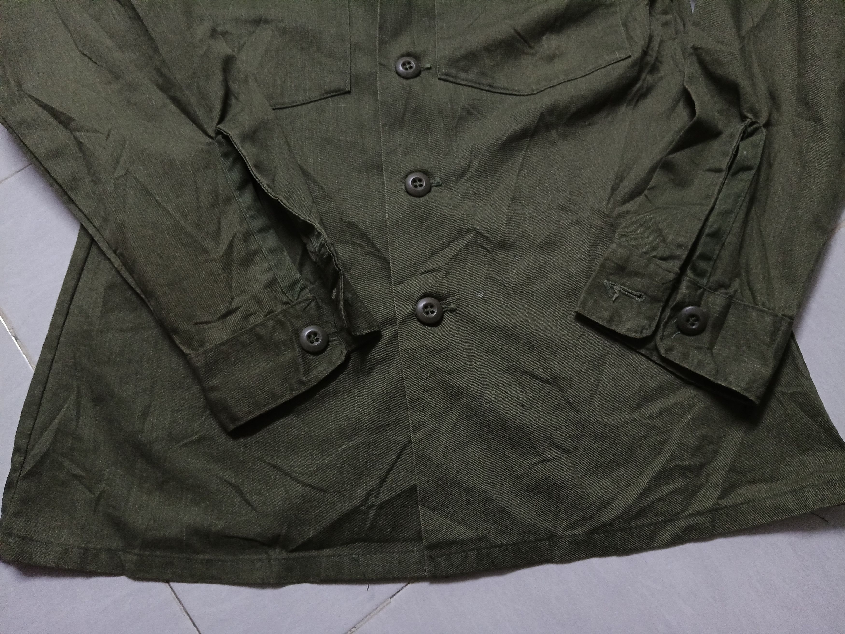 Vintage Vintage u.s army shirt slim S Size US S / EU 44-46 / 1 - 4 Thumbnail