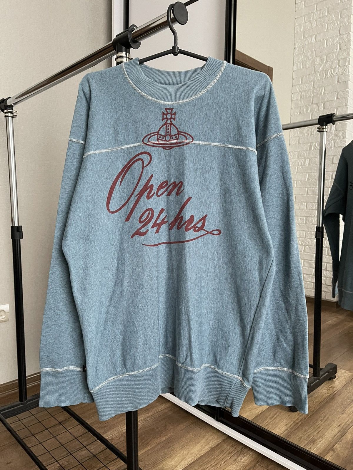 Vivienne Westwood Vivienne Westwood Square Sweatshirt Open 24 Hours Crewneck Size US S / EU 44-46 / 1 - 3 Thumbnail