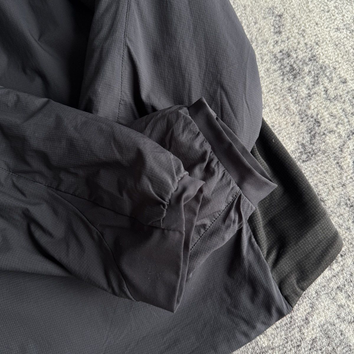 Arc'teryx Arc’Teryx Atom Lt Hooded Insulated Jacket Gorpcore 2014 Size US S / EU 44-46 / 1 - 19 Thumbnail