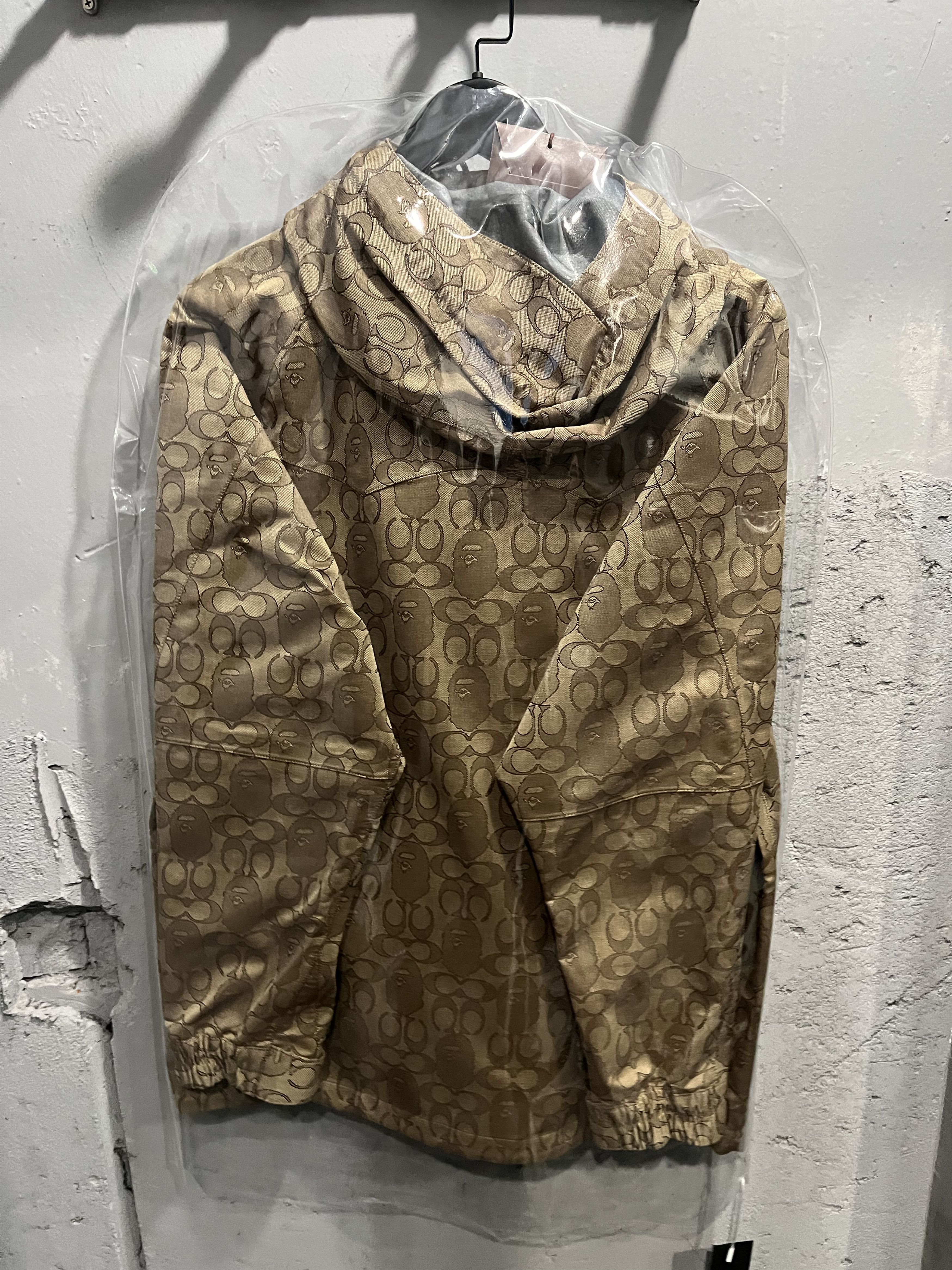 Bape × Coach BAPE COACH SNOWBOARD JACKET Size US L / EU 52-54 / 3 - 2 Thumbnail