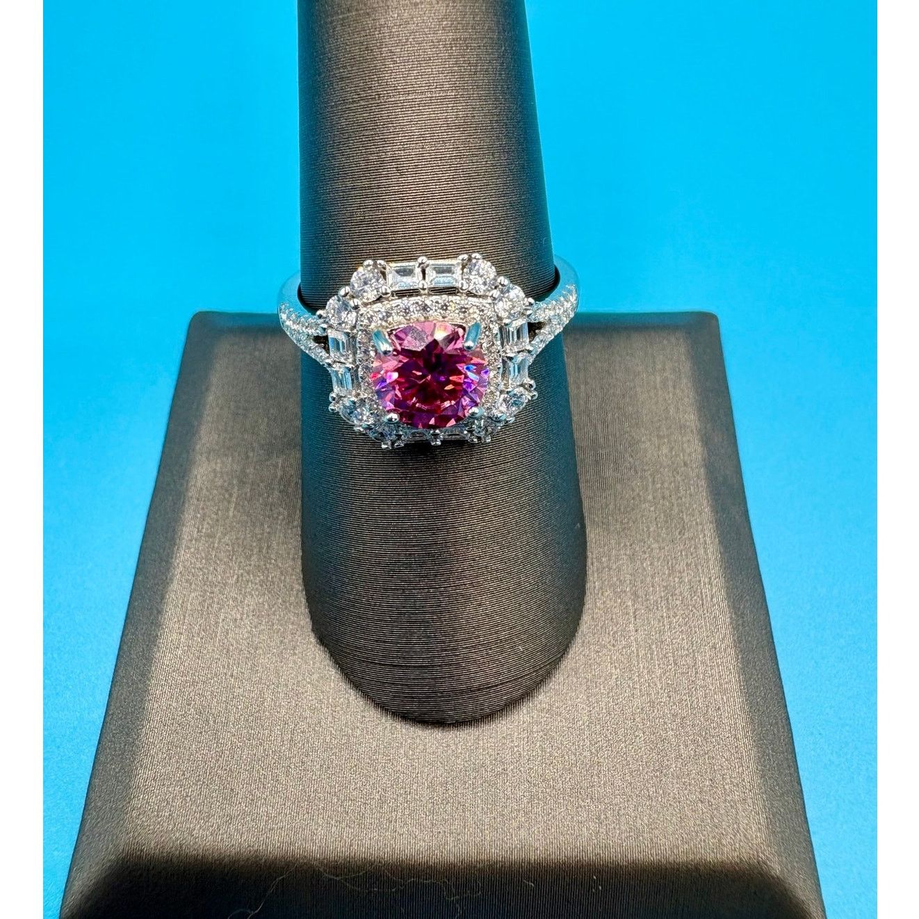 Jewelry New 2CT Pink & White Moissanite Ring in 925 Silver -Sz. 8.25 Size ONE SIZE - 9 Thumbnail