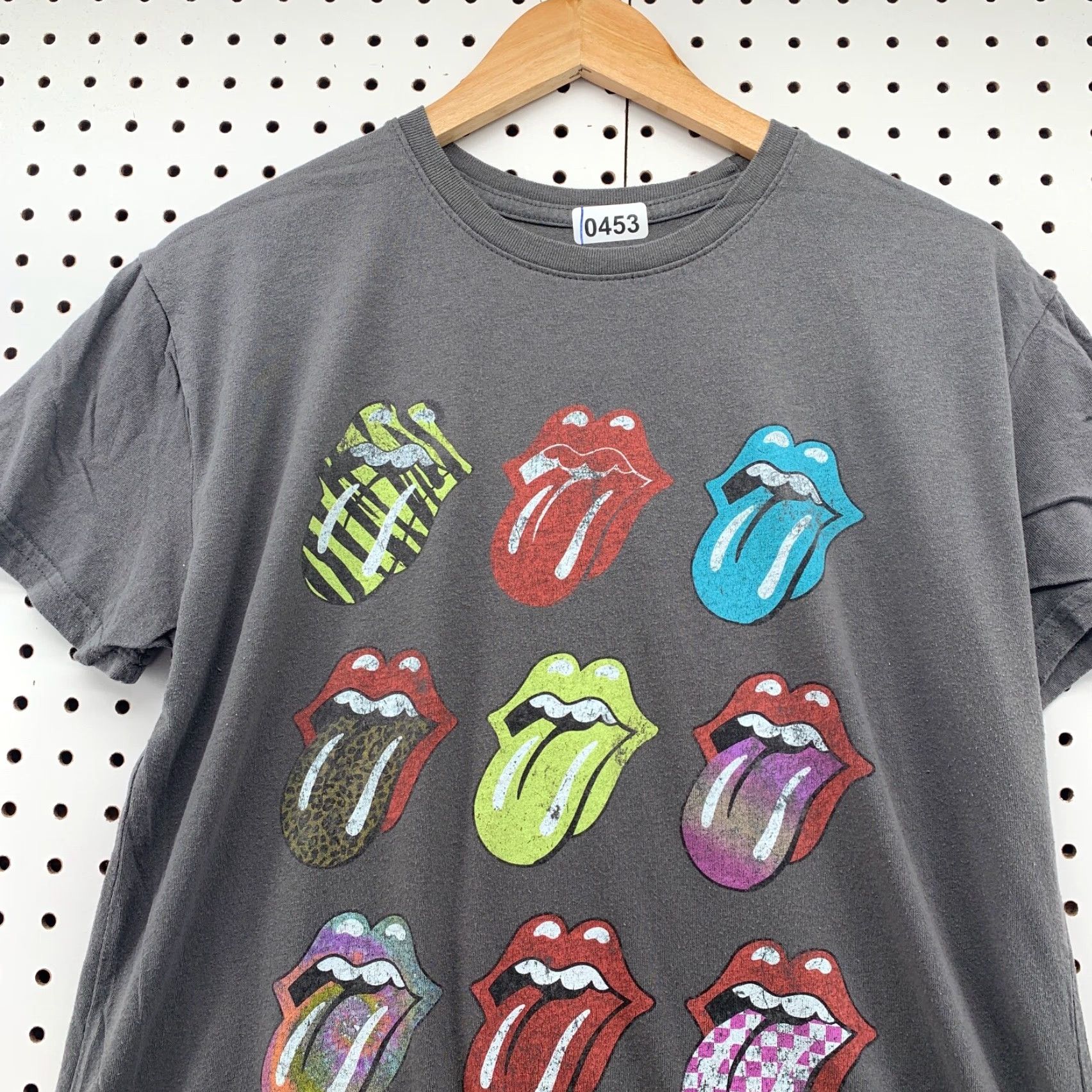 Vintage Rolling Stones Shirt Mens Medium Gray Music Band Rock TEE 20.5x26 Size US M / EU 48-50 / 2 - 5 Thumbnail