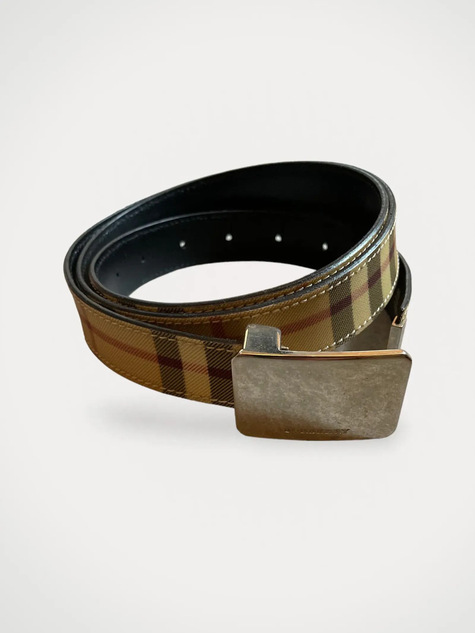 Burberry Burberry Belt Size ONE SIZE - 1 Thumbnail