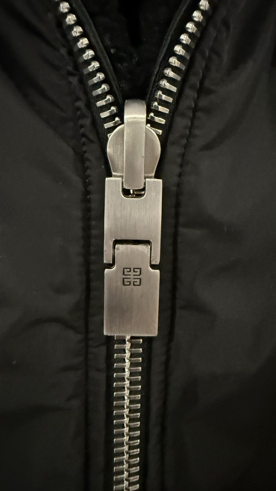 Givenchy Givenchy Oversized Faux Fur Reversible Bomber Size US L / EU 52-54 / 3 - 5 Thumbnail