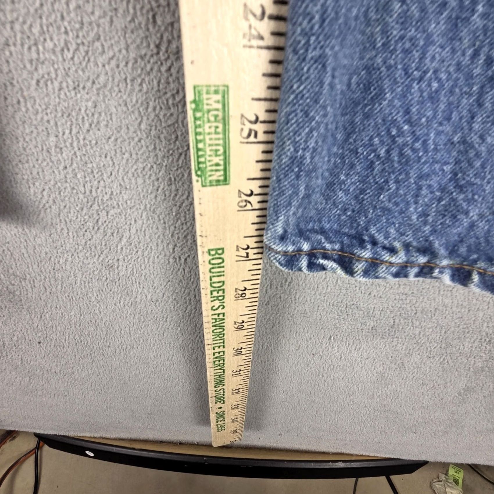 Levi's Item Specifications: Brand: Nike Size US 32 / EU 48 - 4 Thumbnail