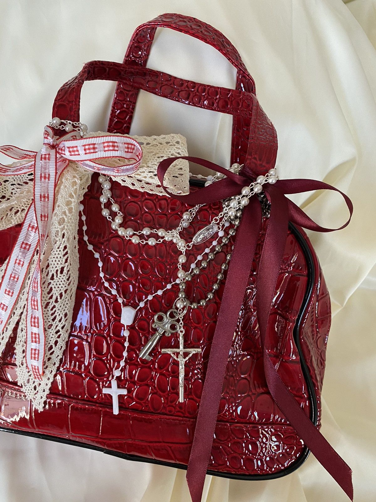 Vintage Vintage red coquette shoulder bag Size ONE SIZE - 5 Thumbnail