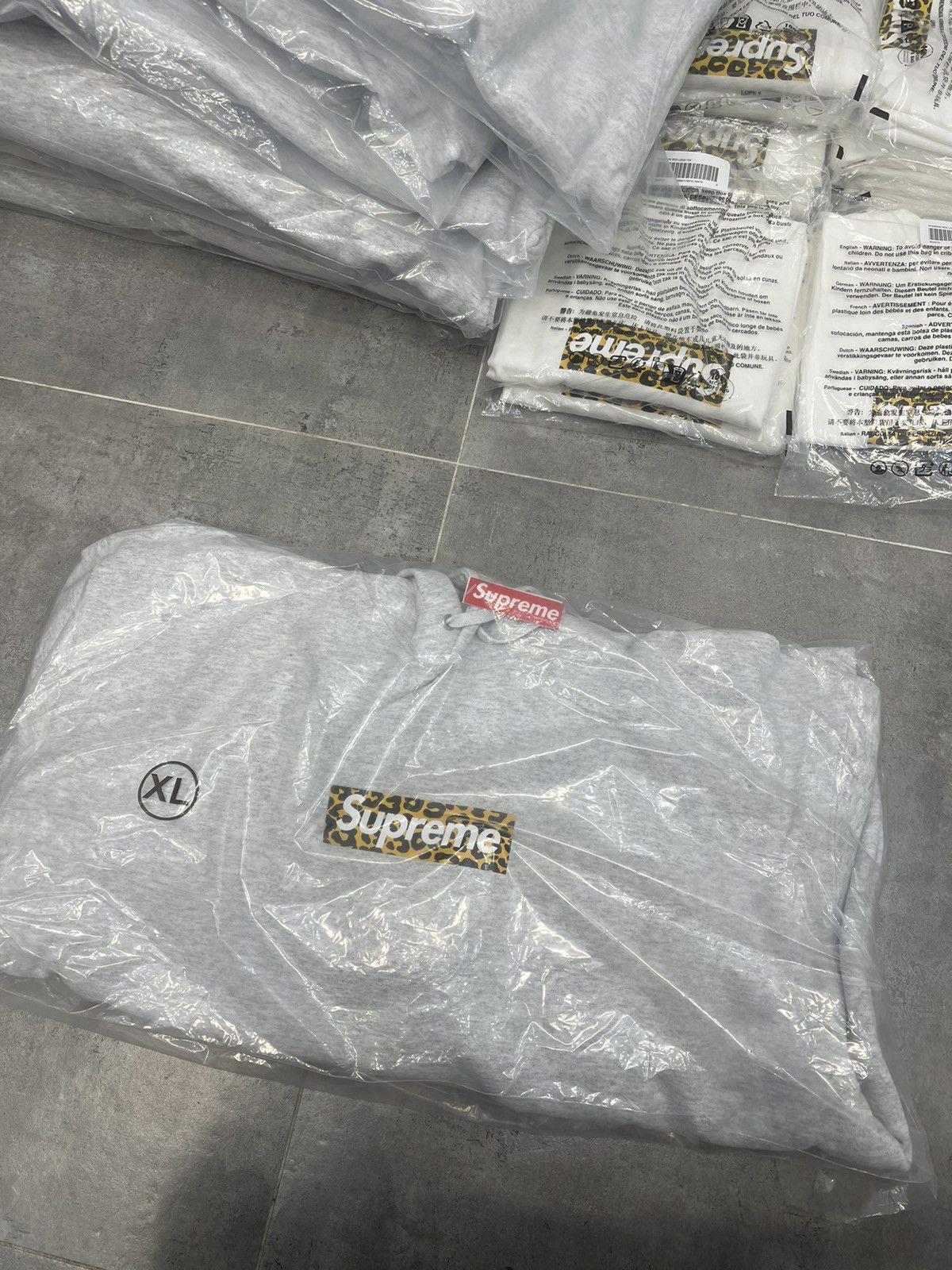 image of Supreme Shanghai Box Logo Hoodie Hooded XL Size in Grey, Men's