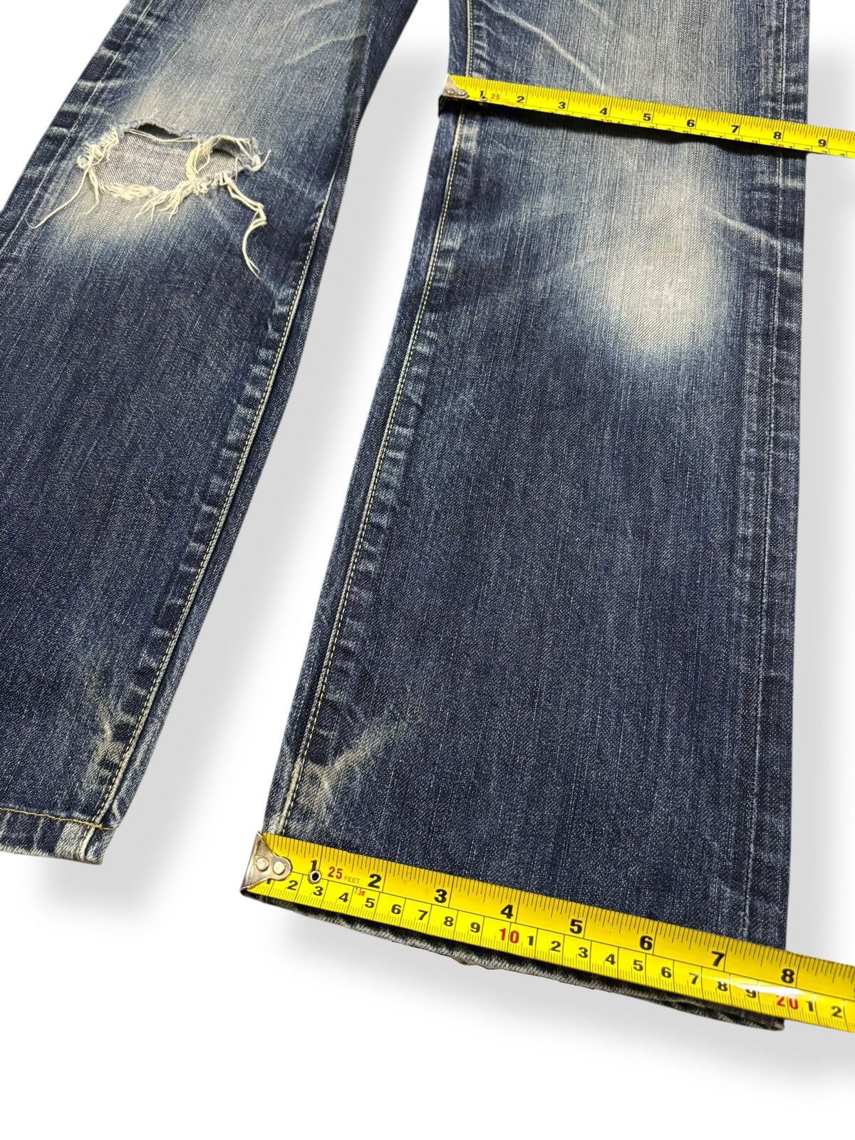 Undercover × Uniqlo Vintage Uniqlo S002 Regular Straight Distressed Grunge Jeans Size US 30 / EU 46 - 16 Thumbnail