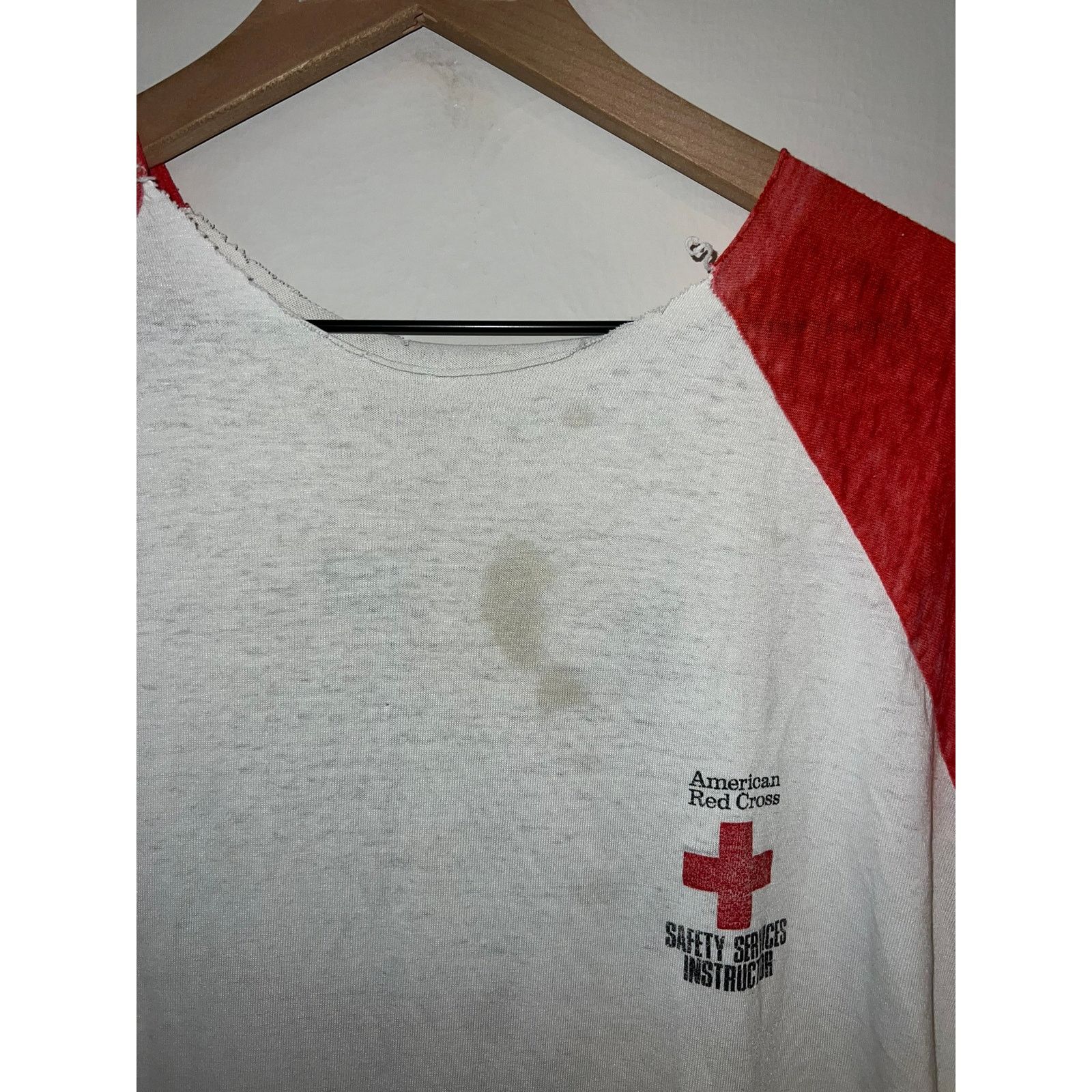 Vintage Vintage American Red Cross Shirt Safety Servcies Tee 80s XL Size US XL / EU 56 / 4 - 4 Thumbnail