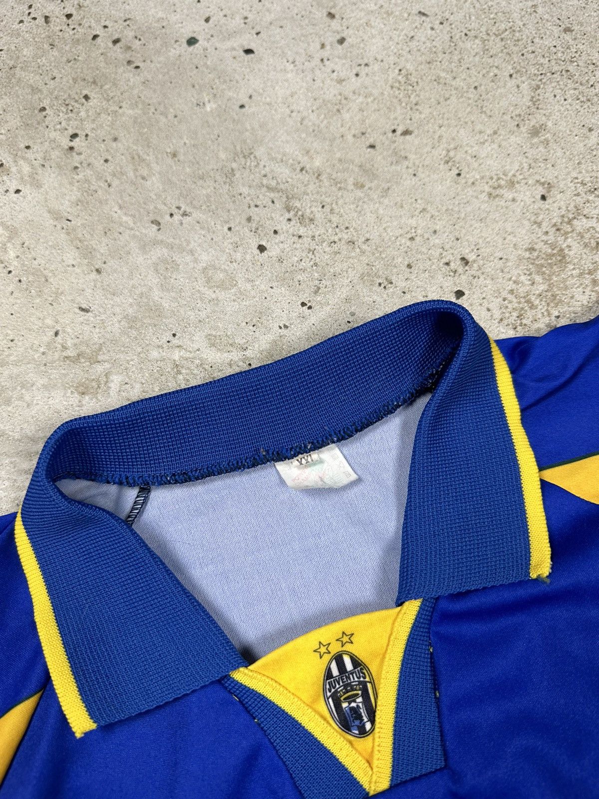 Vintage Vintage 90s Juventus Zidane #23 Third Jersey blokecore Size US XL / EU 56 / 4 - 5 Thumbnail