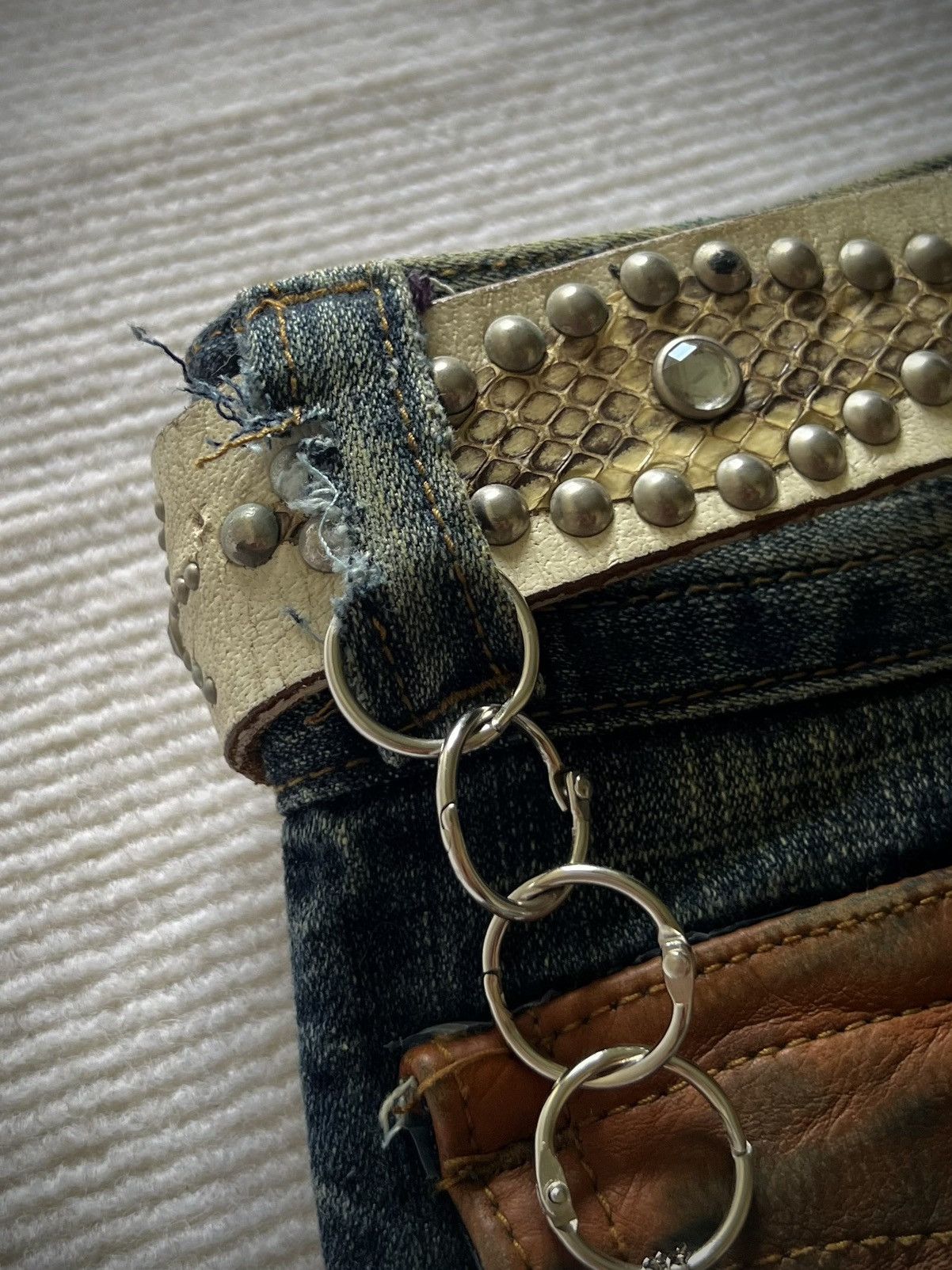If Six Was Nine Press Low Rise Distressed Flare Jeans 2000s–Y2K(Unisex fit) Size US 29 - 9 Thumbnail
