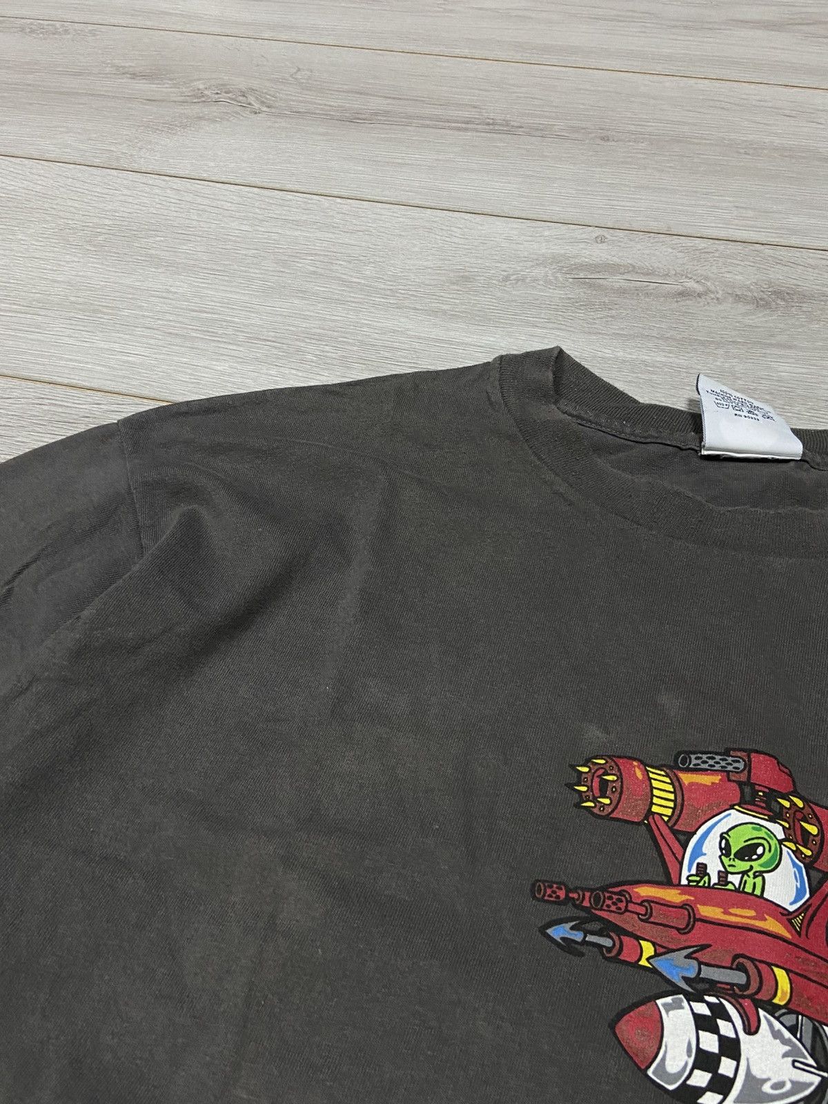 Vintage Alien Nation UFO bomb tee fun humor USA tee t-shirt Size US XL / EU 56 / 4 - 7 Thumbnail