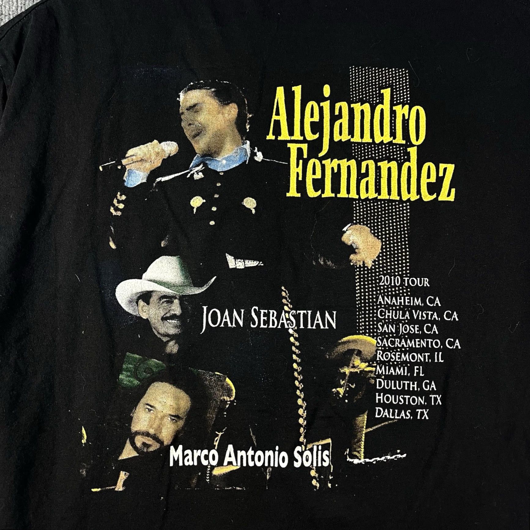 Vintage VINTAGE Alejandro Fernandez Tour T-Shirt Mens L Black Music 2010 Concert Cotton Short Sleeve Crew Neck Regular Mens Size US L / EU 52-54 / 3 - 4 Thumbnail