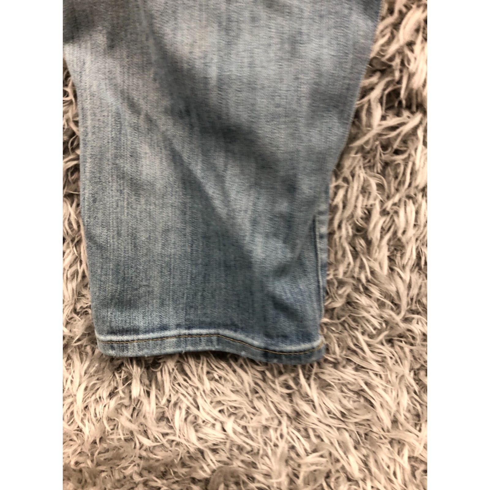 American Eagle Outfitters VINTAGE? No. Size US 31 - 7 Thumbnail