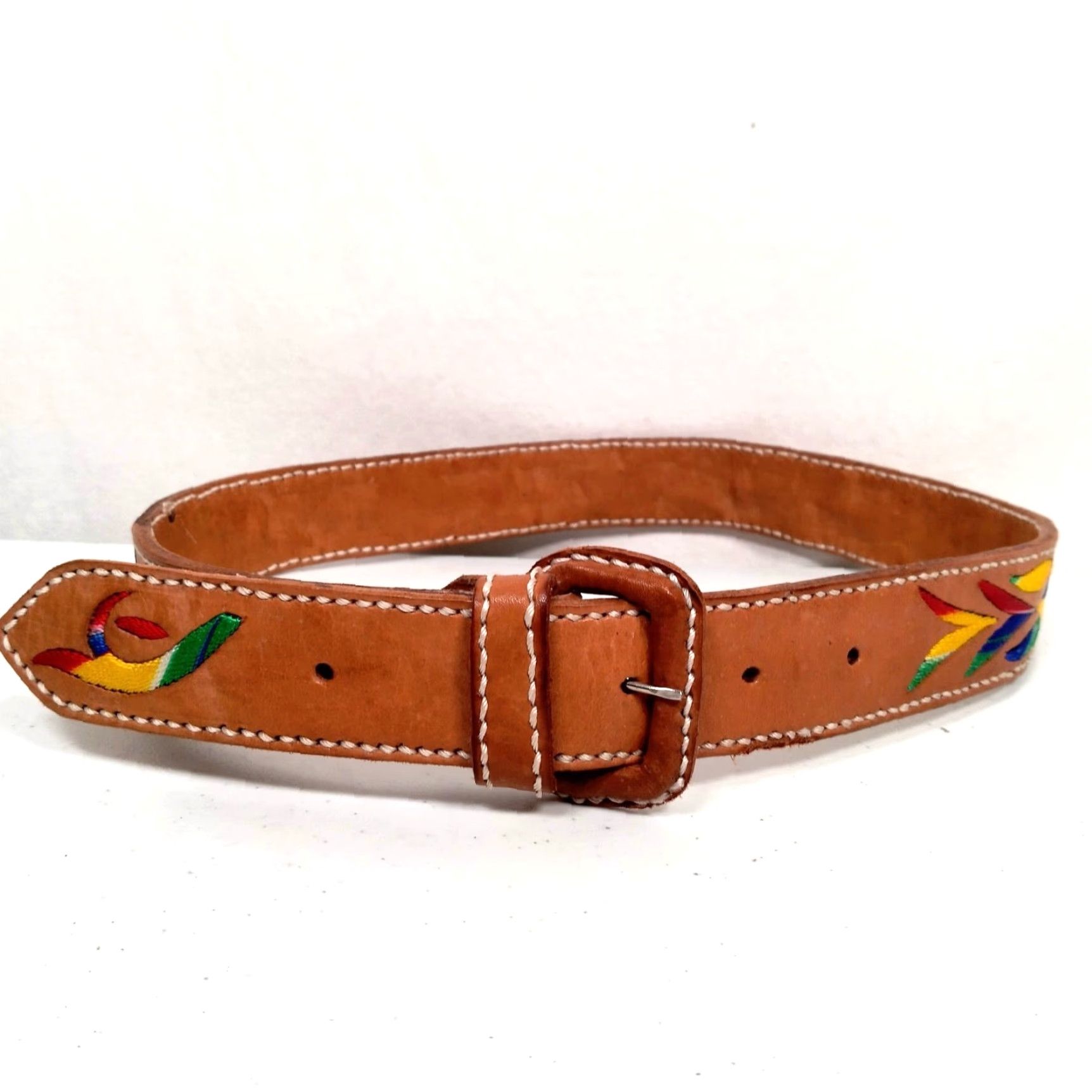 Vintage VINTAGE Leather Belt Women's Adjustable 1 3/8" Brown Embroidered Boho Tribal 30" Size 26-30in Size ONE SIZE - 3 Thumbnail