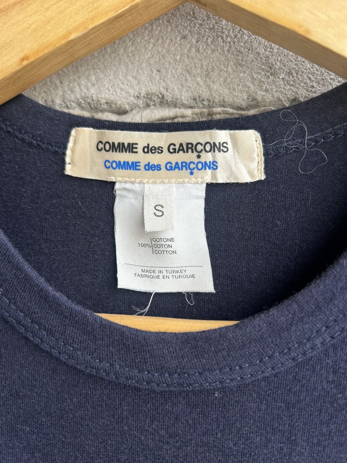 Comme des Garcons Comme Des Garcons T-shirt Size S / US 4 / IT 40 - 3 Thumbnail