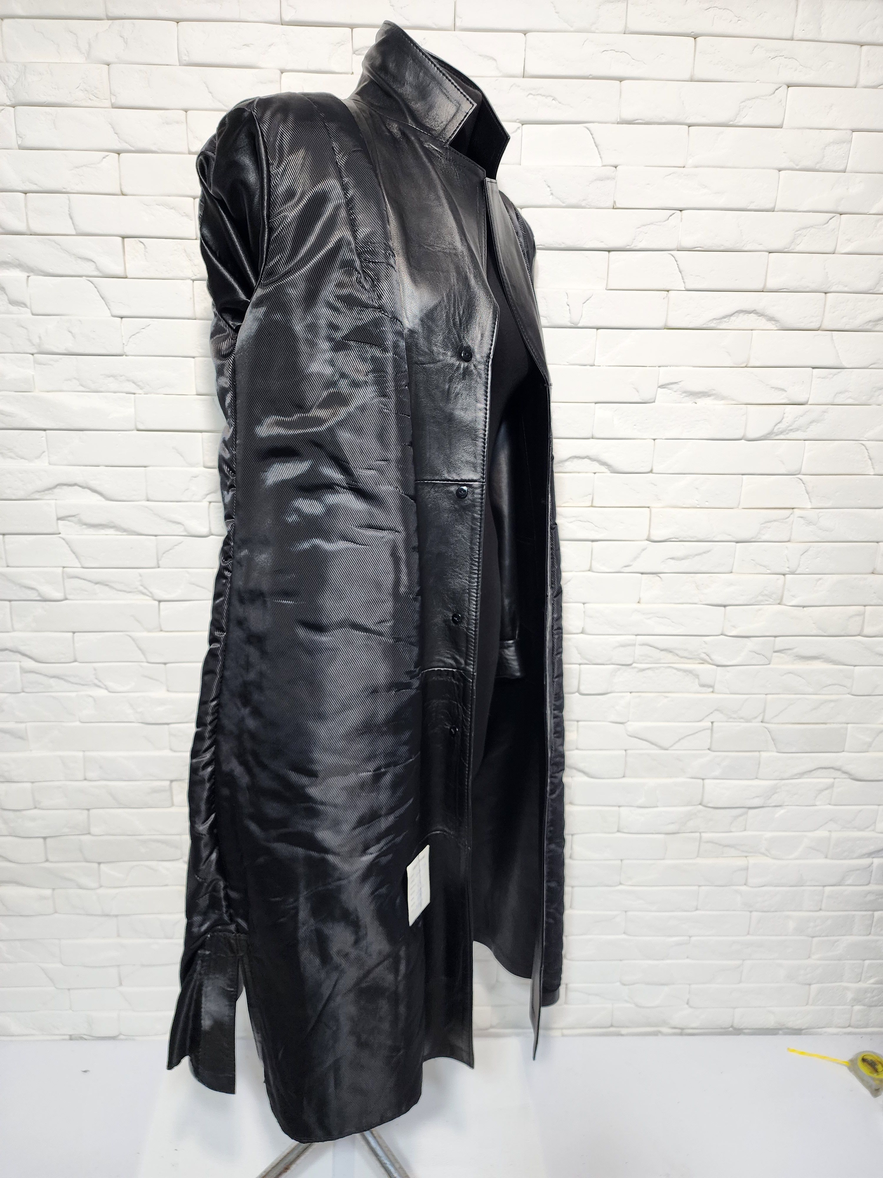 Designer Black Genuine Leather Long Jacket: Elegant Women's Coat Size M / US 6-8 / IT 42-44 - 9 Thumbnail