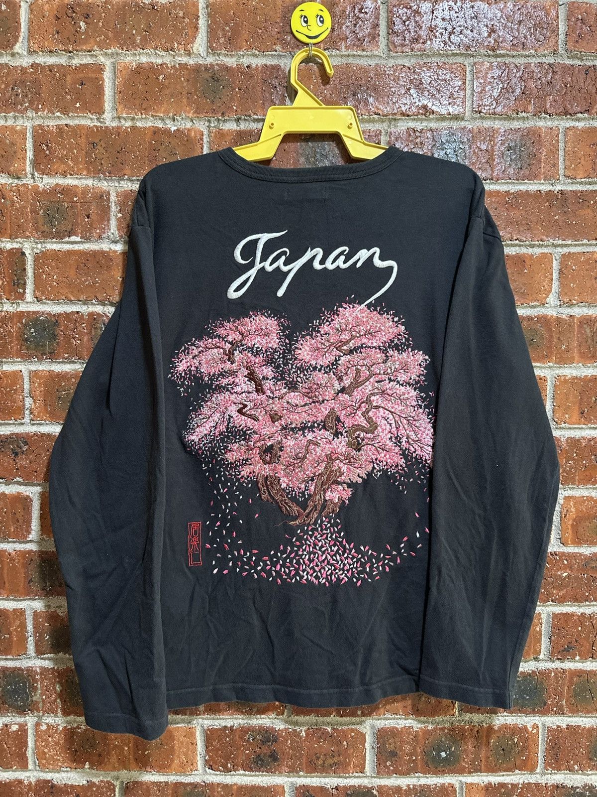 Japanese Brand Vintage Sukajan Japan Embroidery Design Tee Size US L / EU 52-54 / 3 - 1 Thumbnail