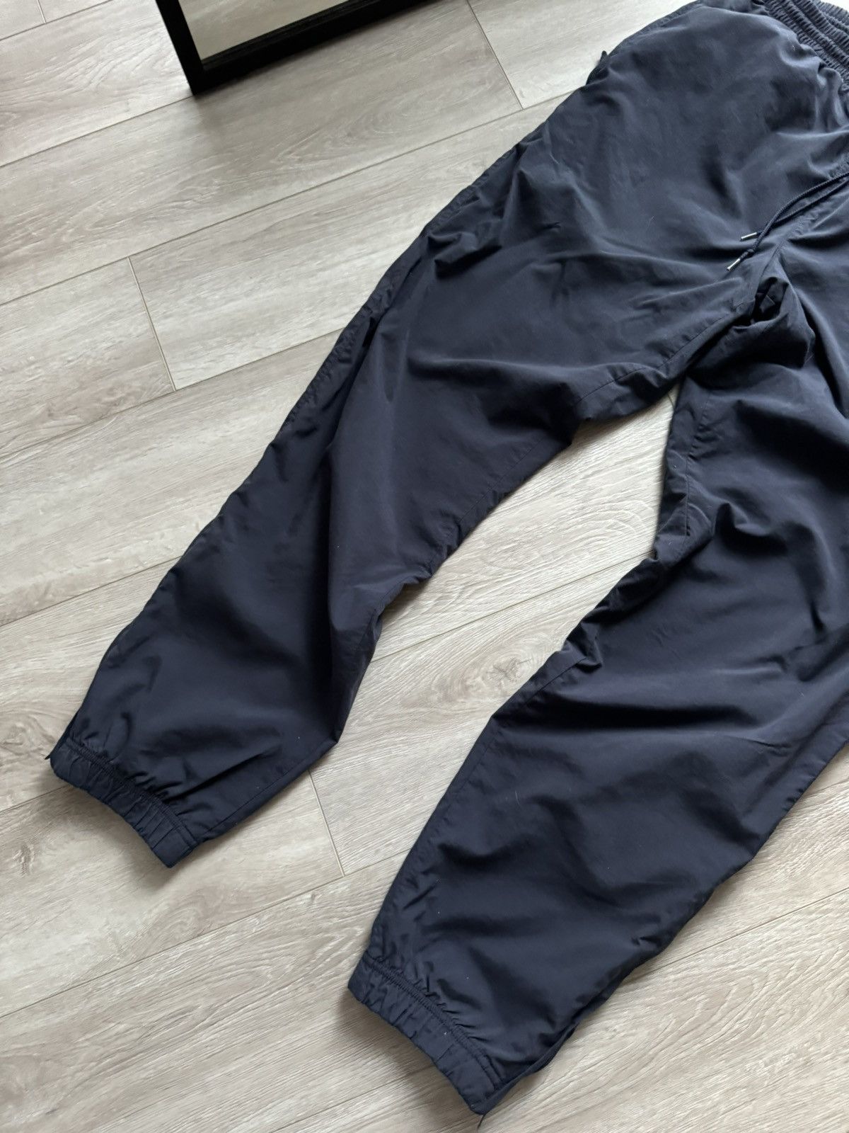Nike × Vintage Vintage Nike Swoosh Navy Nylon Trackpants Y2K L Size US 31 - 3 Thumbnail