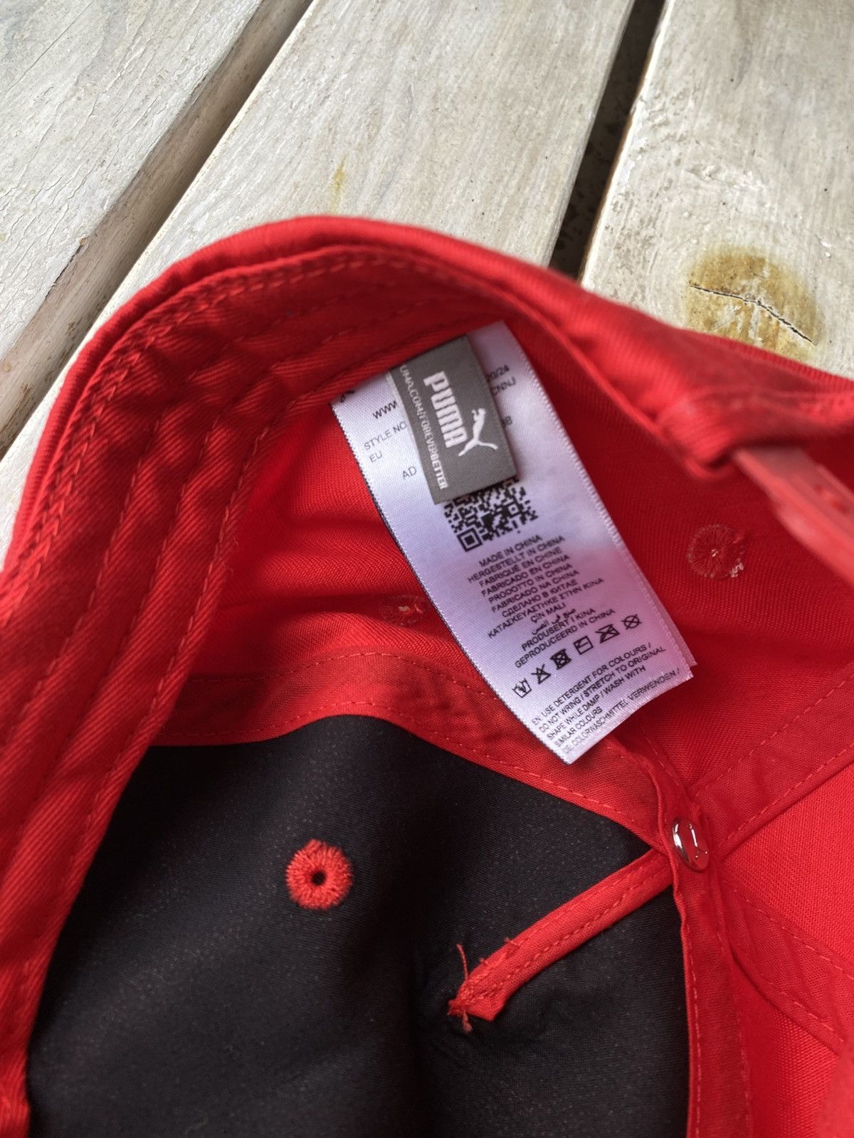 Puma 🔥Puma Swiss Soccer Team UBS Baseball Sport CAP HAT Size ONE SIZE - 6 Thumbnail