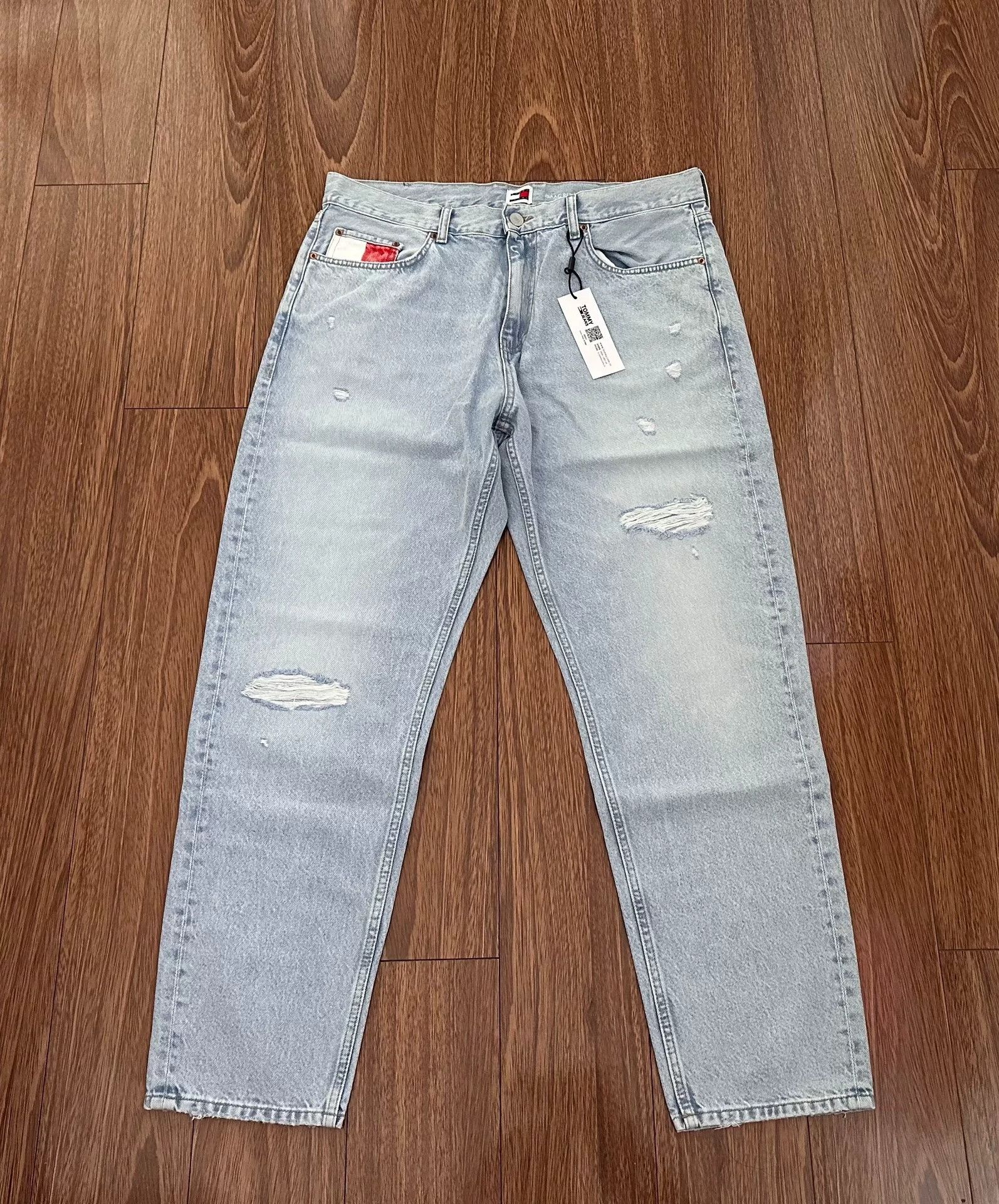 Tommy Hilfiger Tommy Hilfiger Casual Loose Tapered Jeans Size US 34 / EU 50 - 1 Thumbnail