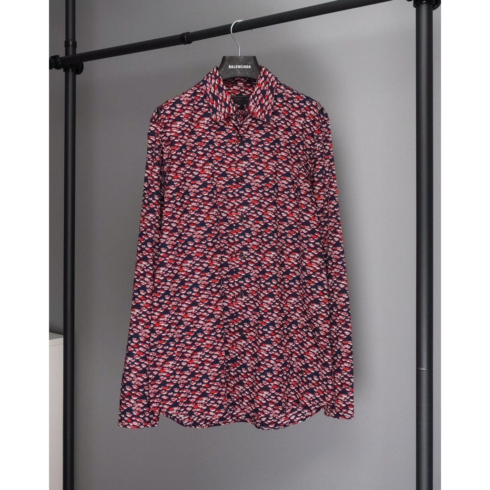 Prada Vintage prada milano 2015 lips pattern long sleeve shirt Size US L / EU 52-54 / 3 - 1 Thumbnail
