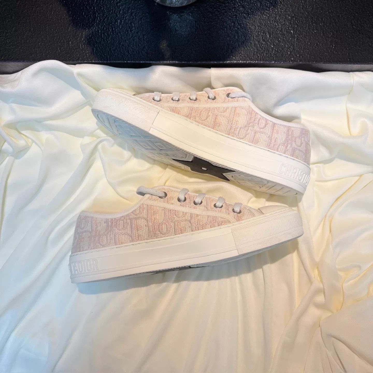 Dior Dior White & Pink DR Full Print Sneaker EUR 37 99 New Size US 6.5 / IT 36.5 - 4 Thumbnail