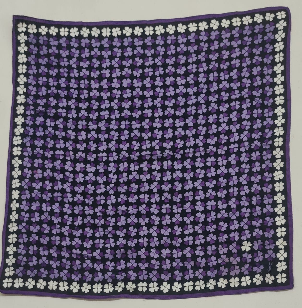 Yves Saint Laurent Yves Saint Laurent Scarf Size ONE SIZE - 1 Thumbnail